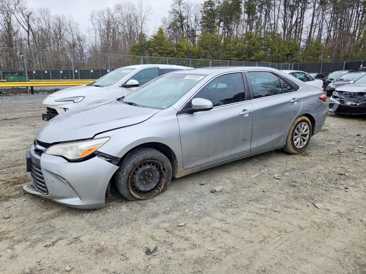 2017 TOYOTA CAMRY