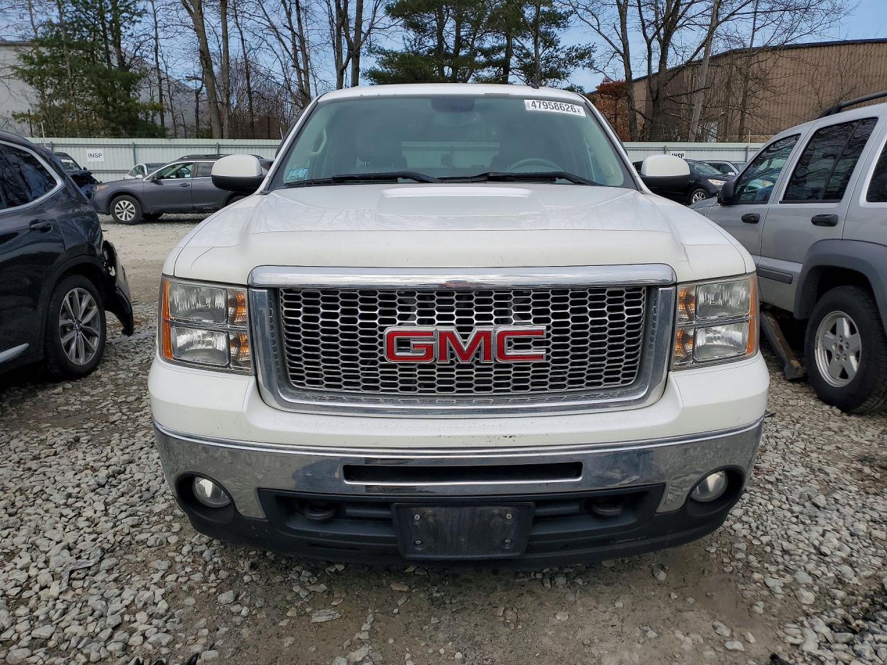 2011 GMC Sierra