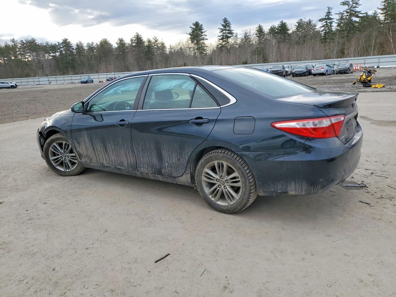 2015 TOYOTA CAMRY