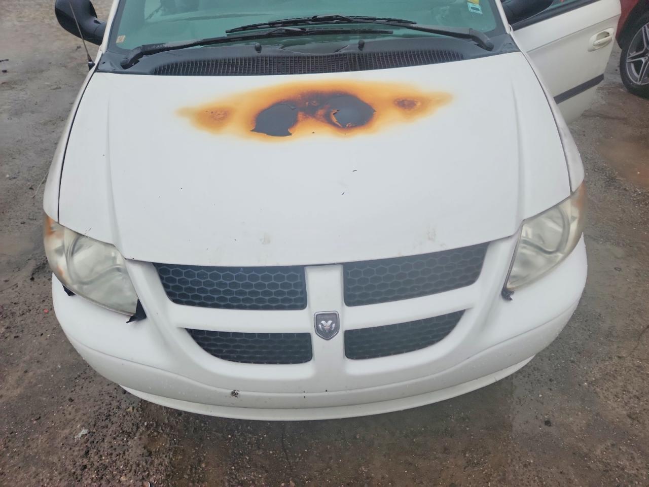 2004 DODGE CARAVAN