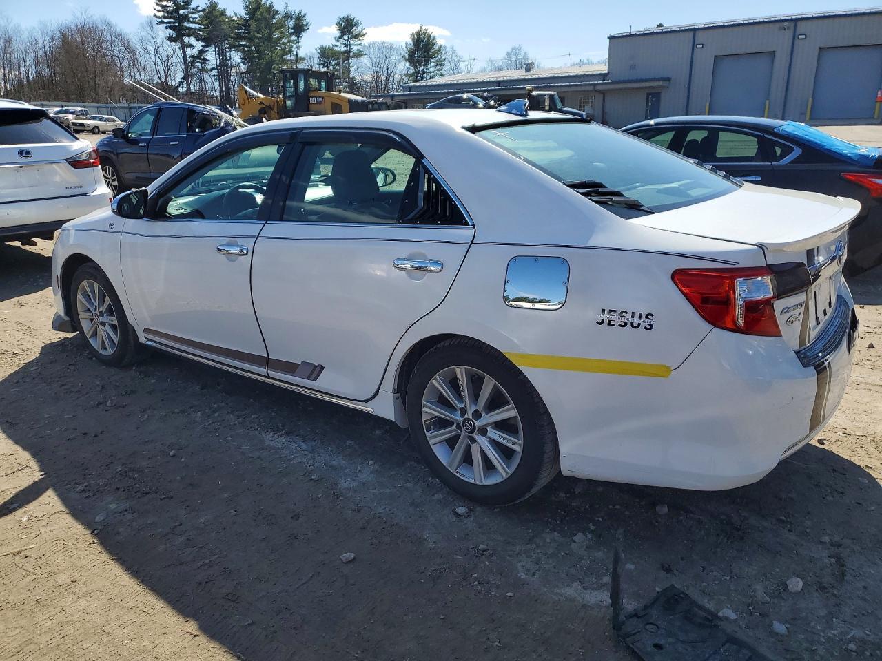 2012 TOYOTA CAMRY
