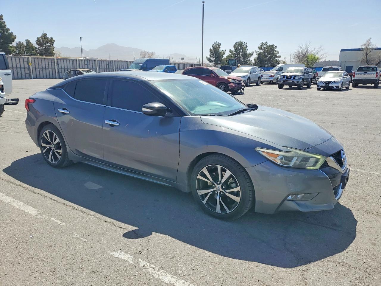 2018 NISSAN Maxima
