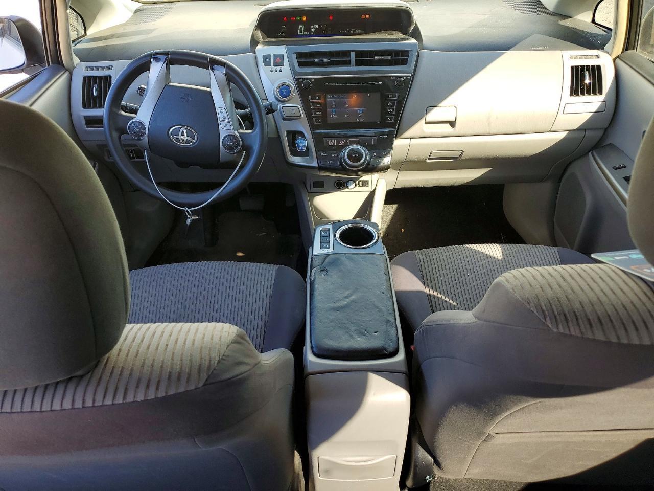 2015 TOYOTA PRIUS V