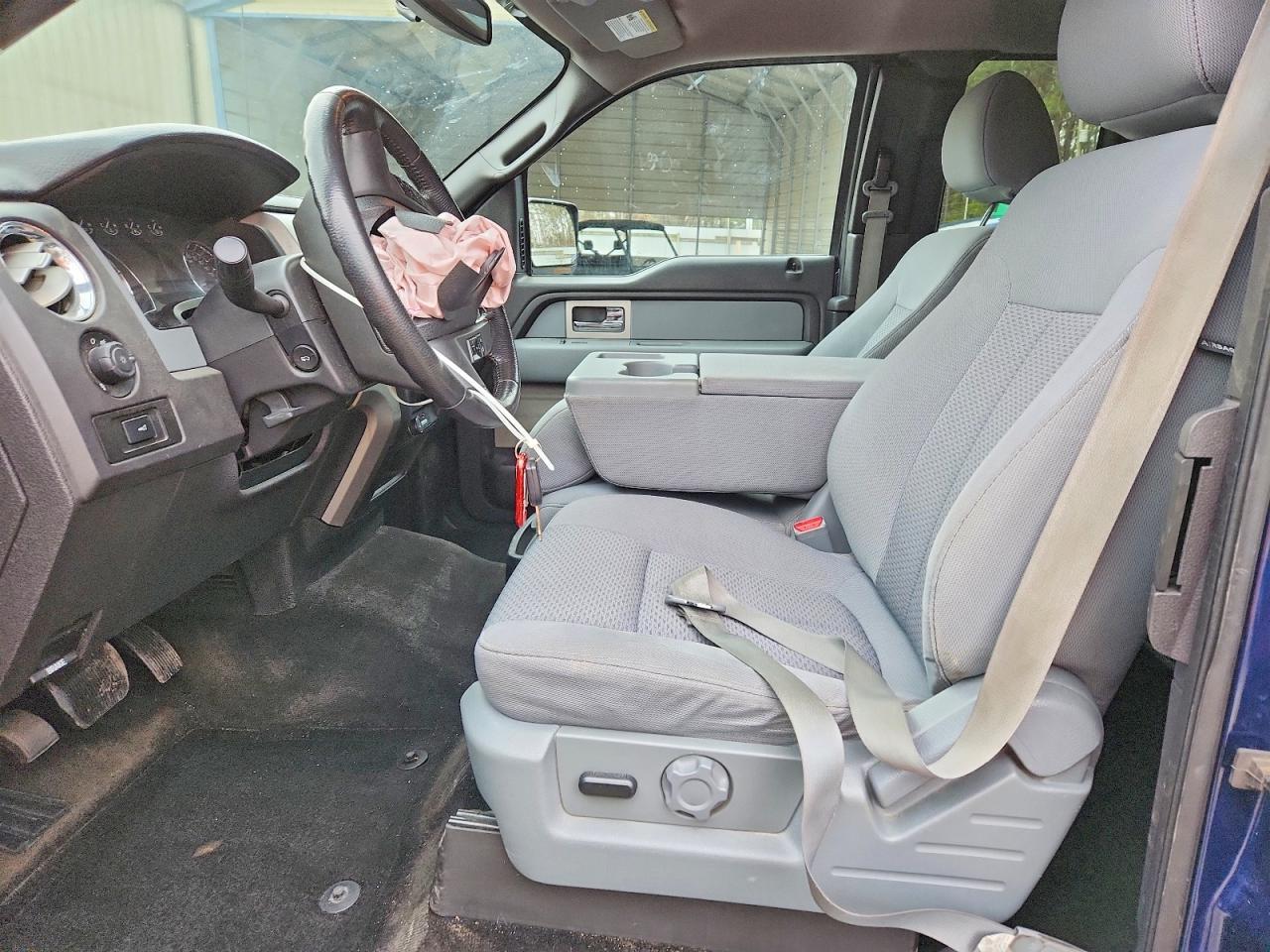 2011 FORD F-150