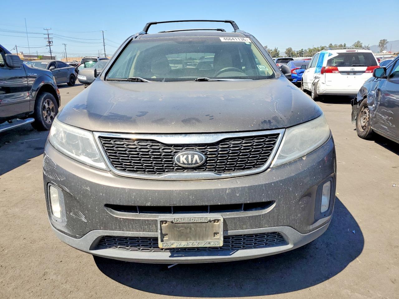 2014 KIA SORENTO