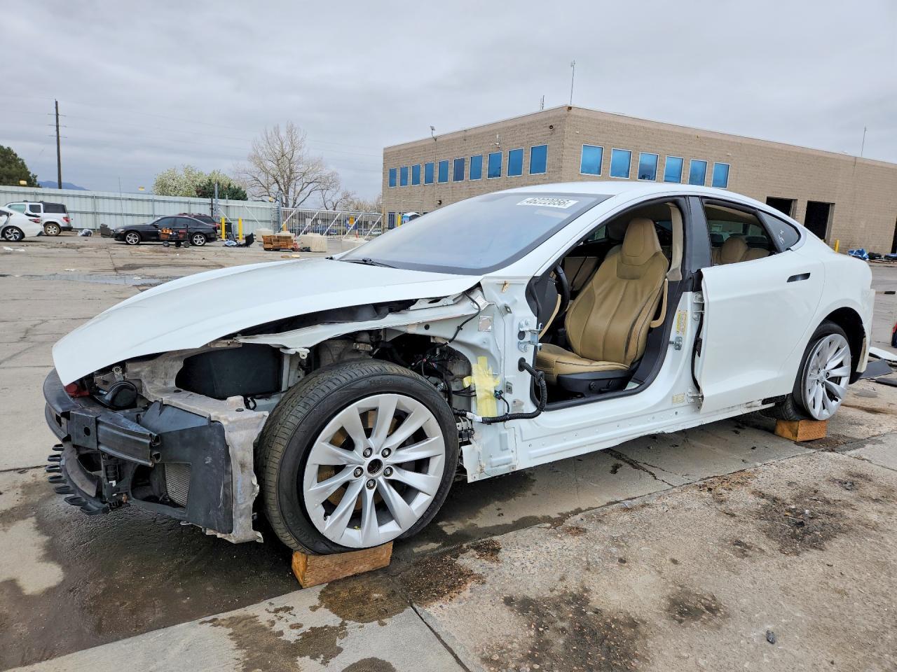 2013 TESLA MODEL S
