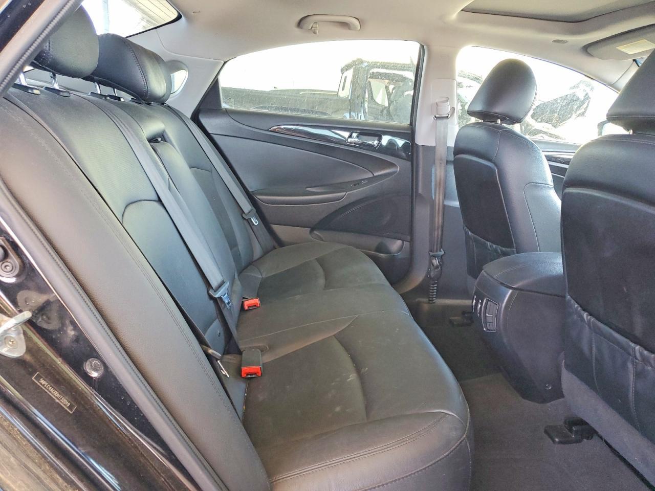2013 HYUNDAI SONATA
