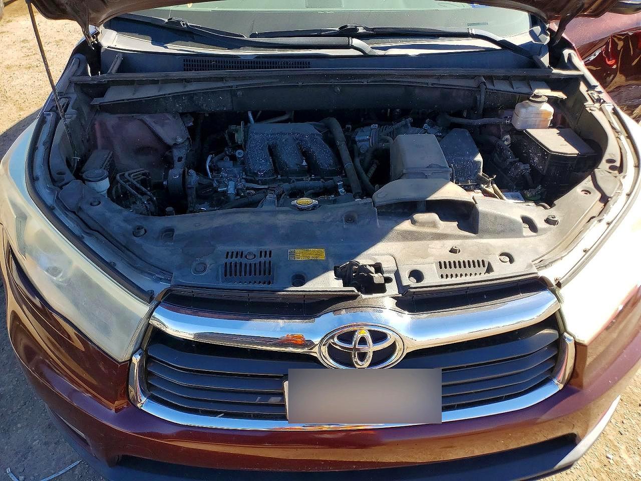 2014 TOYOTA HIGHLANDER