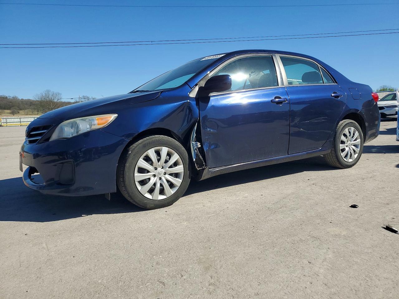 2013 TOYOTA COROLLA