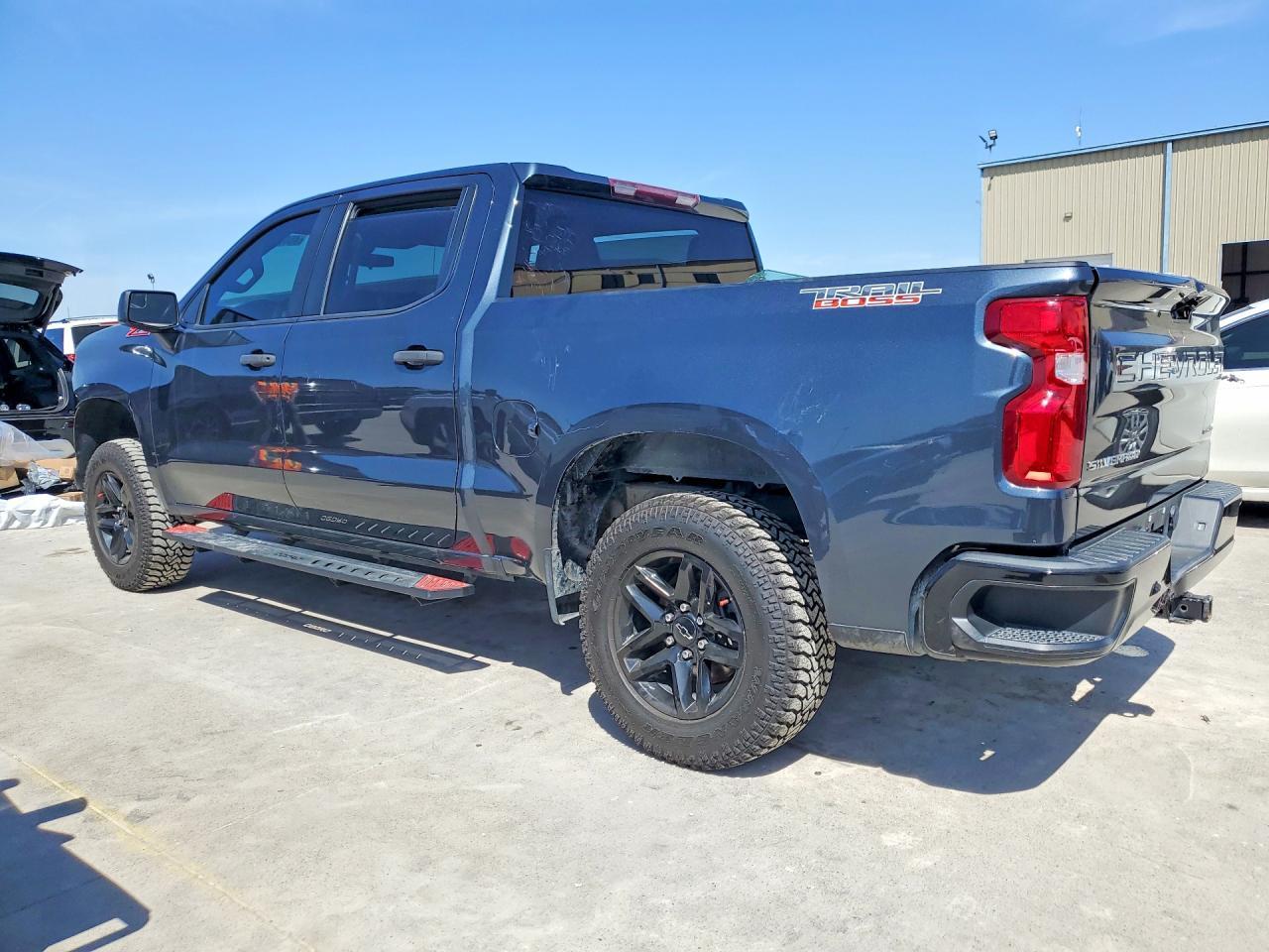 2021 CHEVROLET Silverado