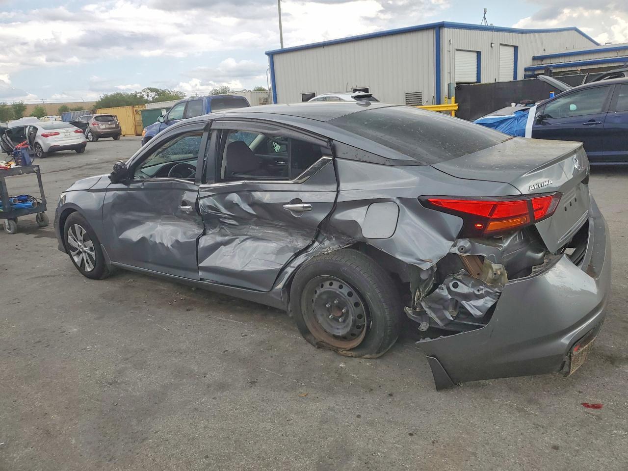 2019 NISSAN ALTIMA