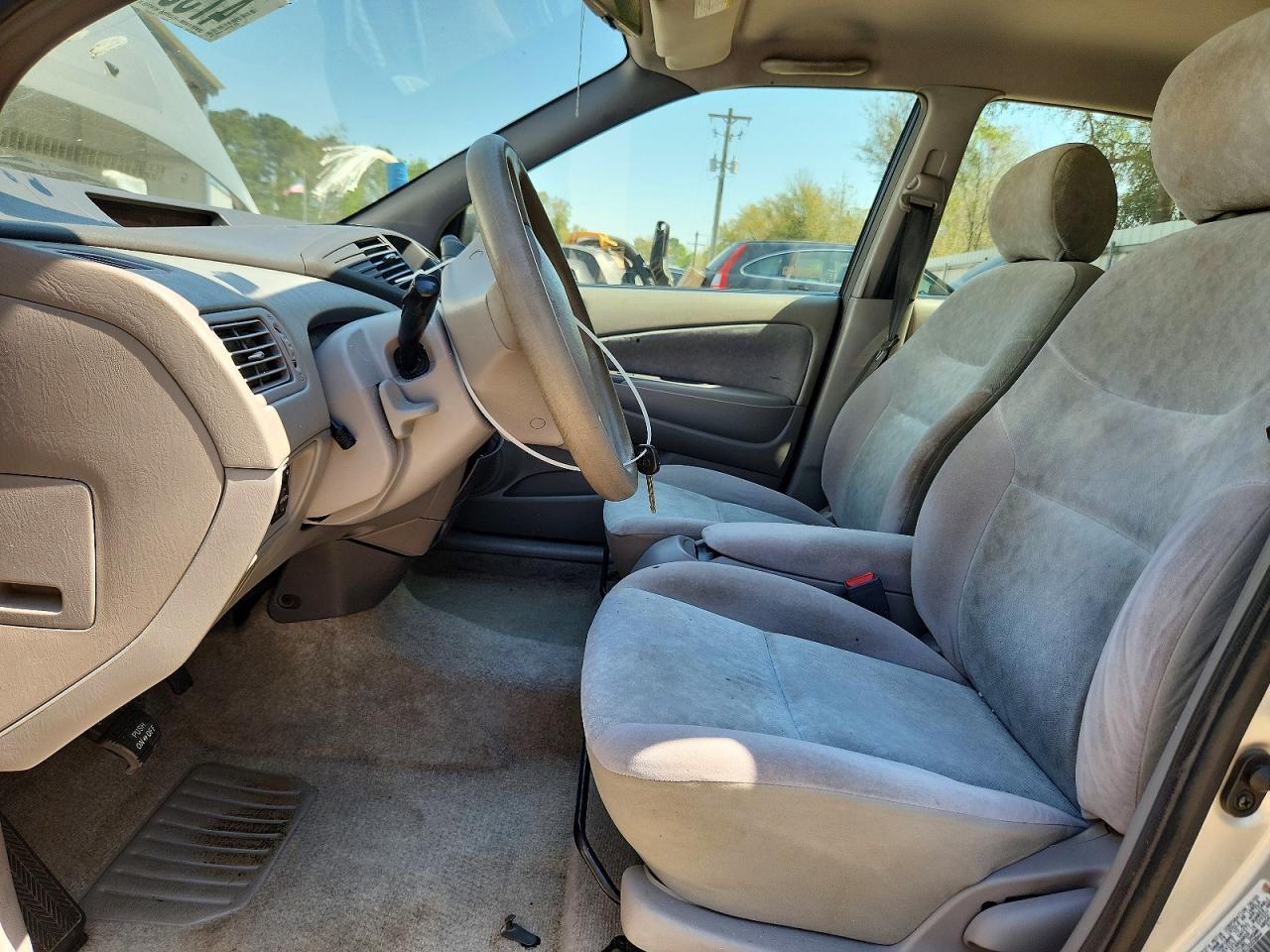 2001 TOYOTA PRIUS