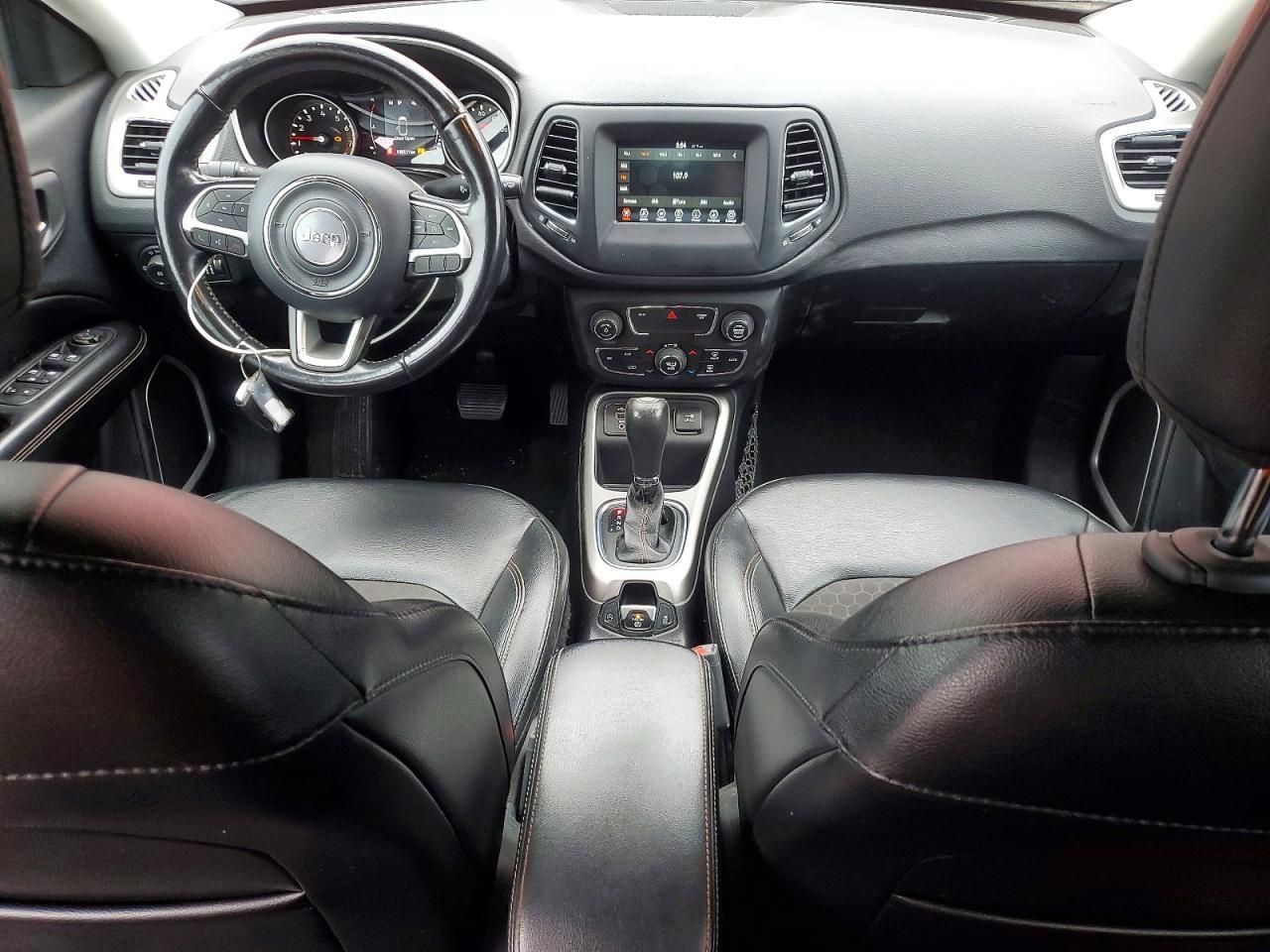 2020 JEEP Compass
