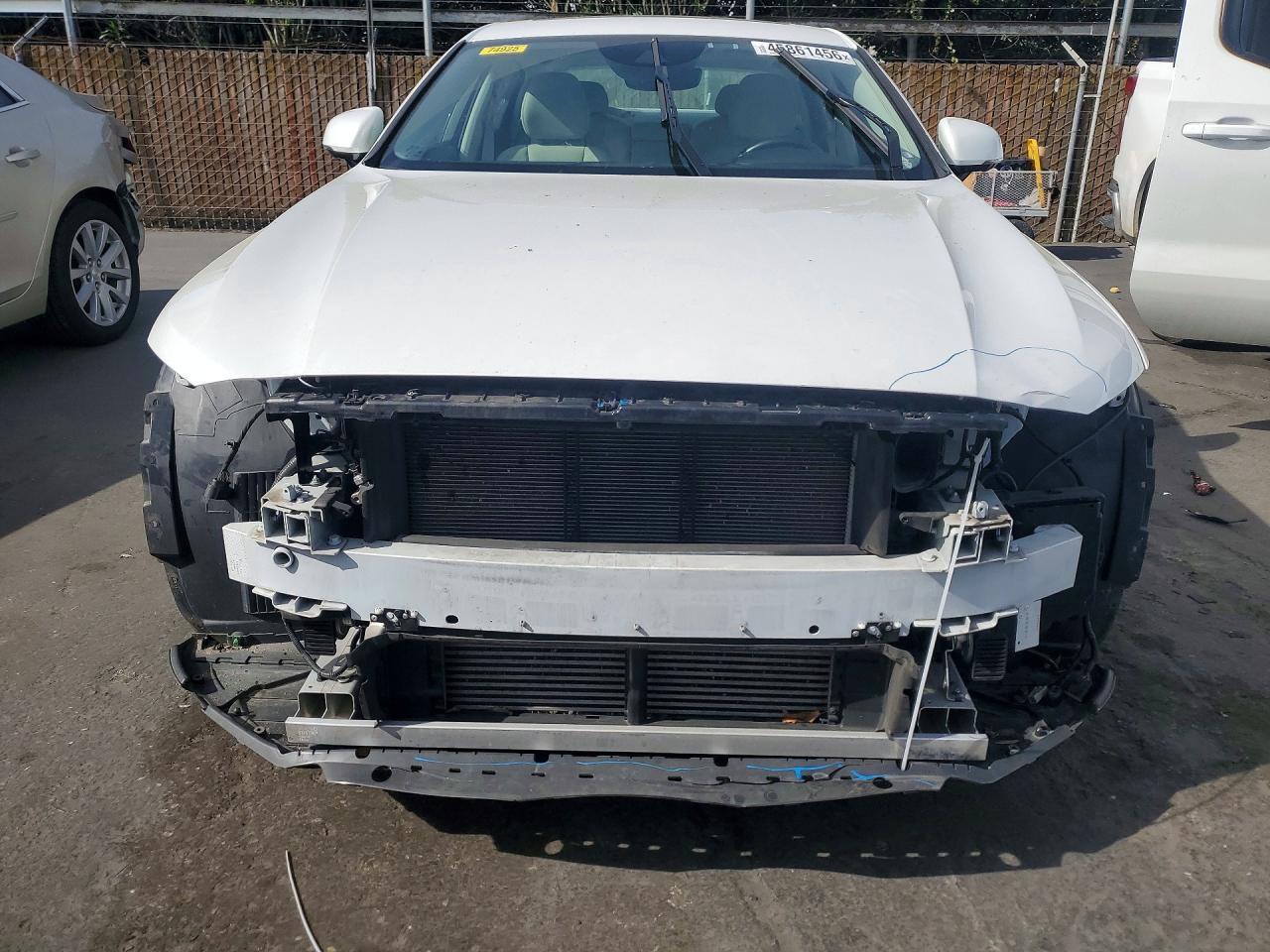 2018 VOLVO S90