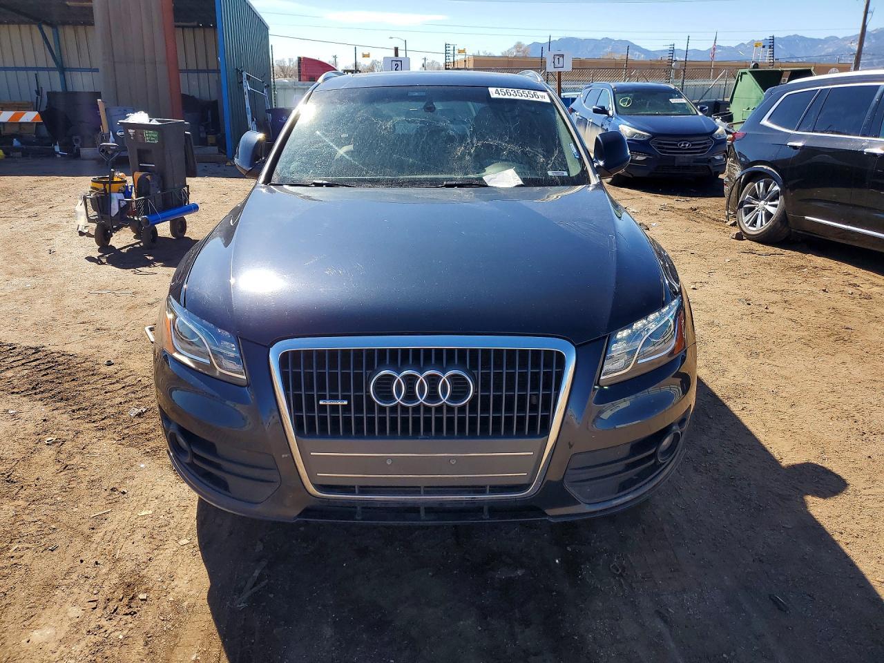 2012 AUDI Q5
