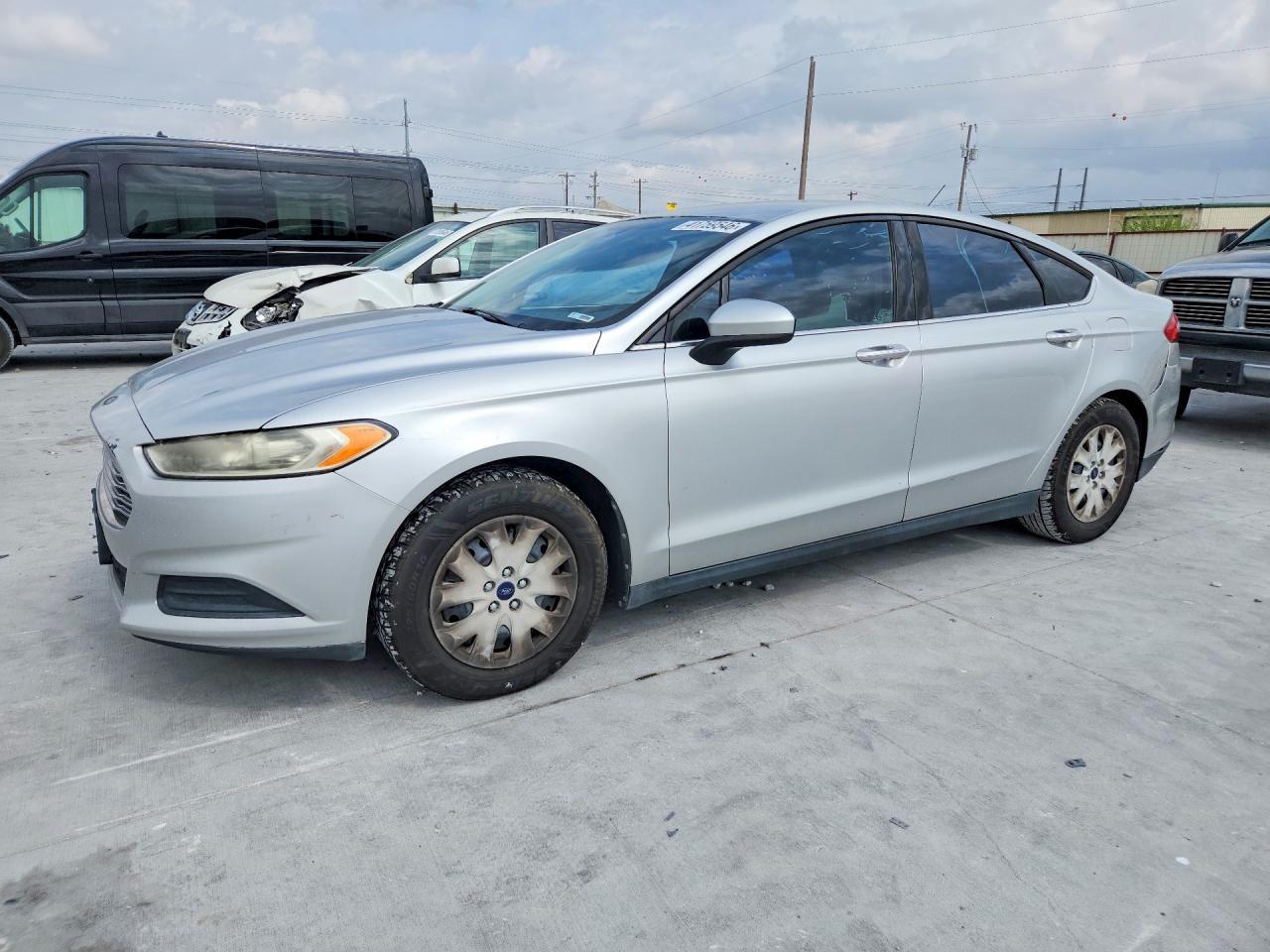 2013 FORD FUSION