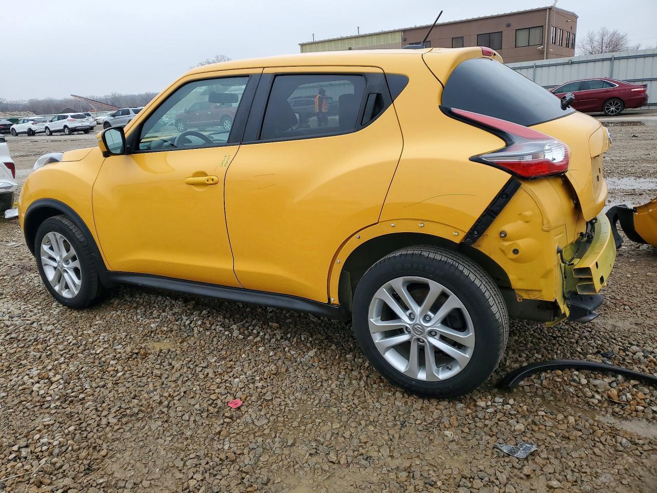 2015 NISSAN Juke