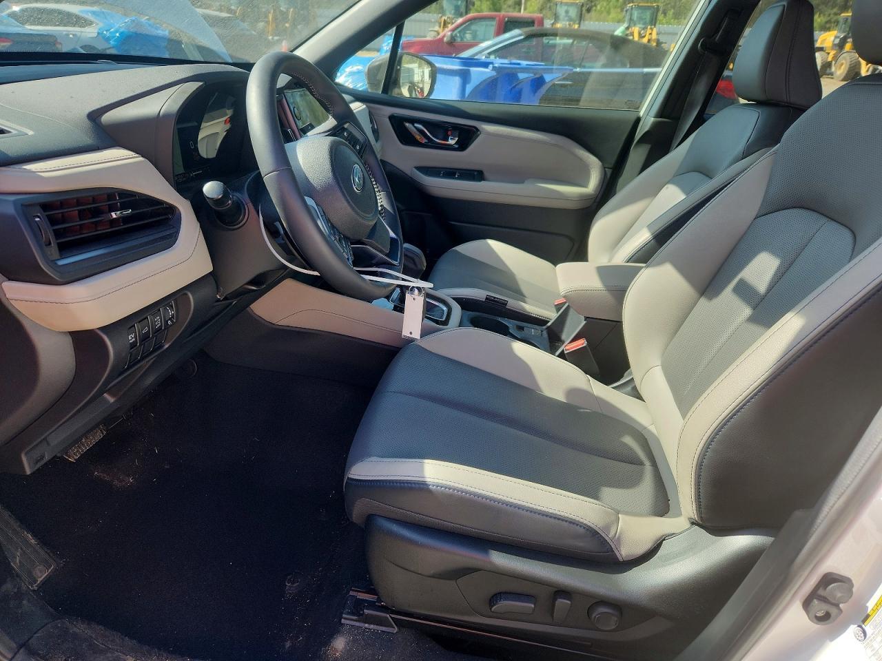 2025 SUBARU FORESTER