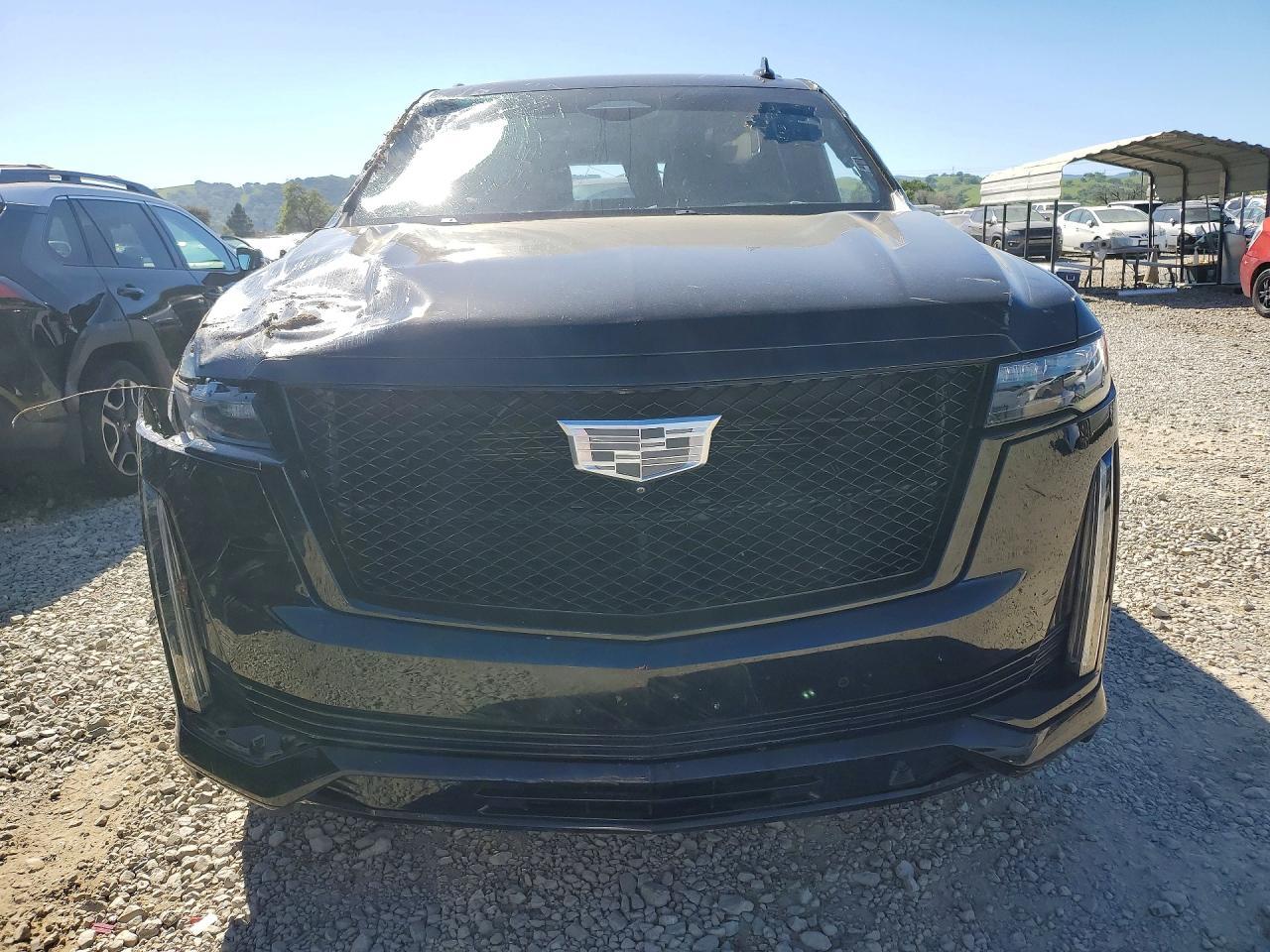 2022 CADILLAC ESCALADE