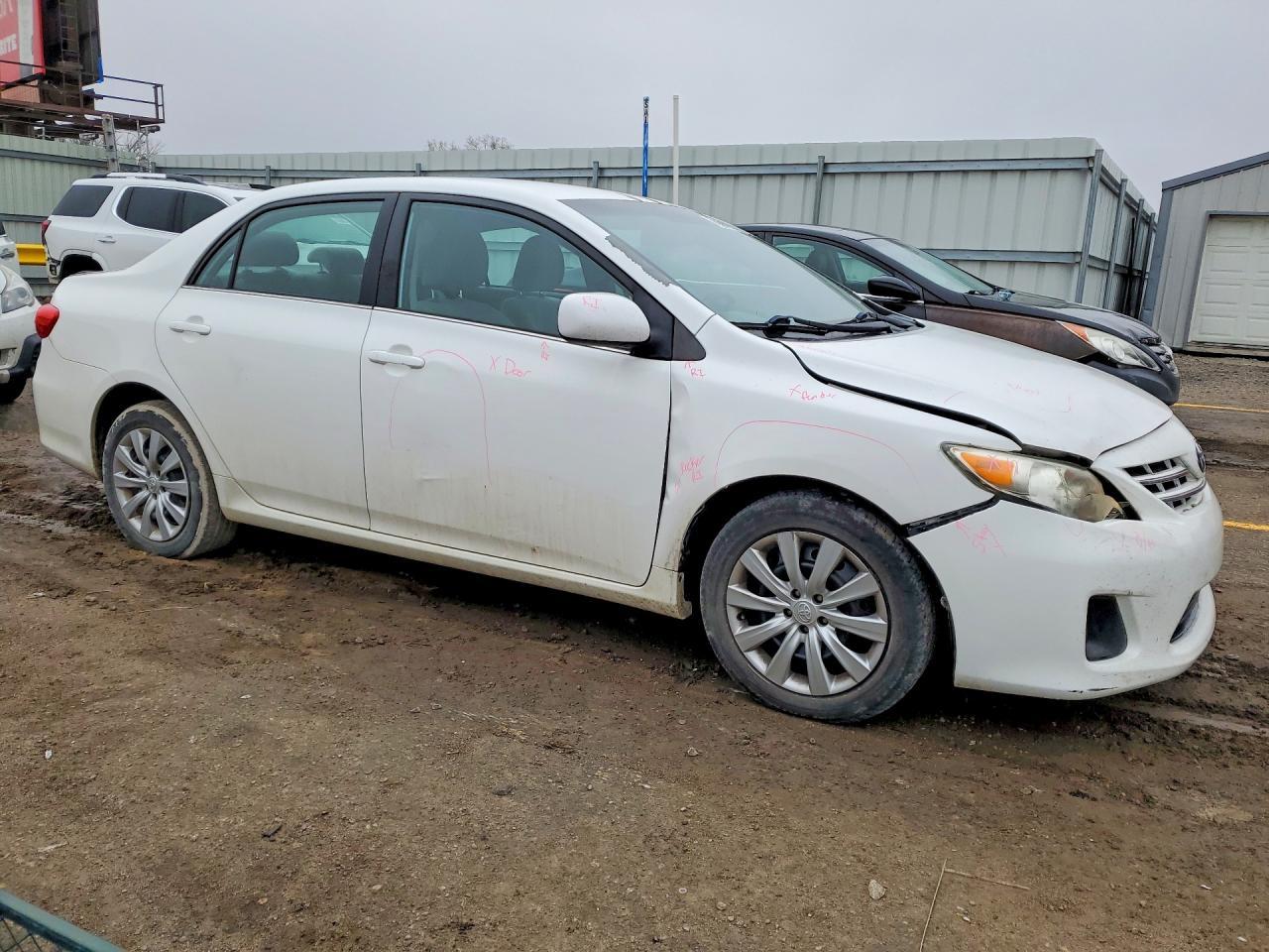 2013 TOYOTA COROLLA