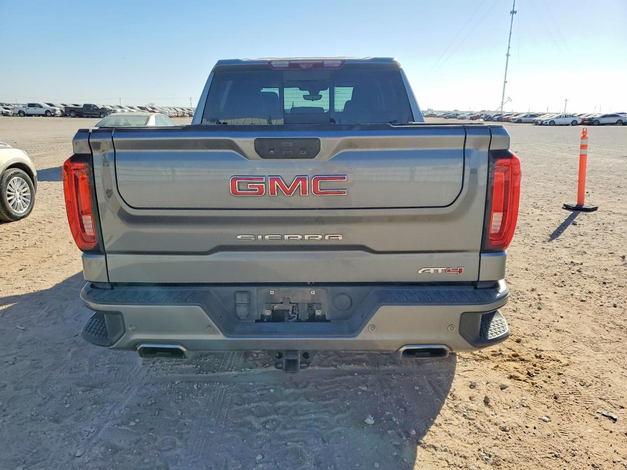 2020 GMC Sierra
