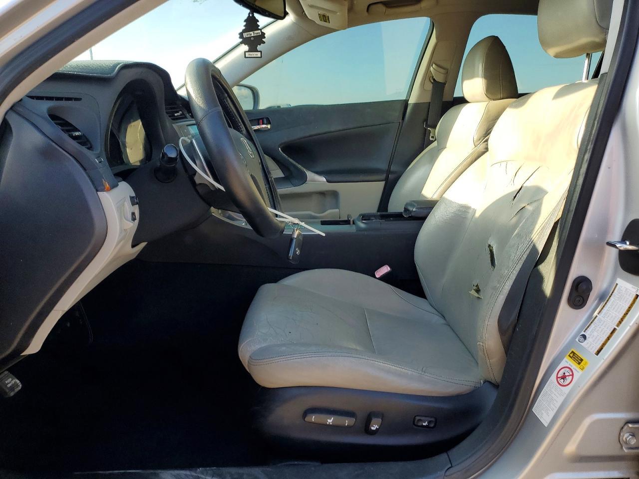 2009 LEXUS IS 250