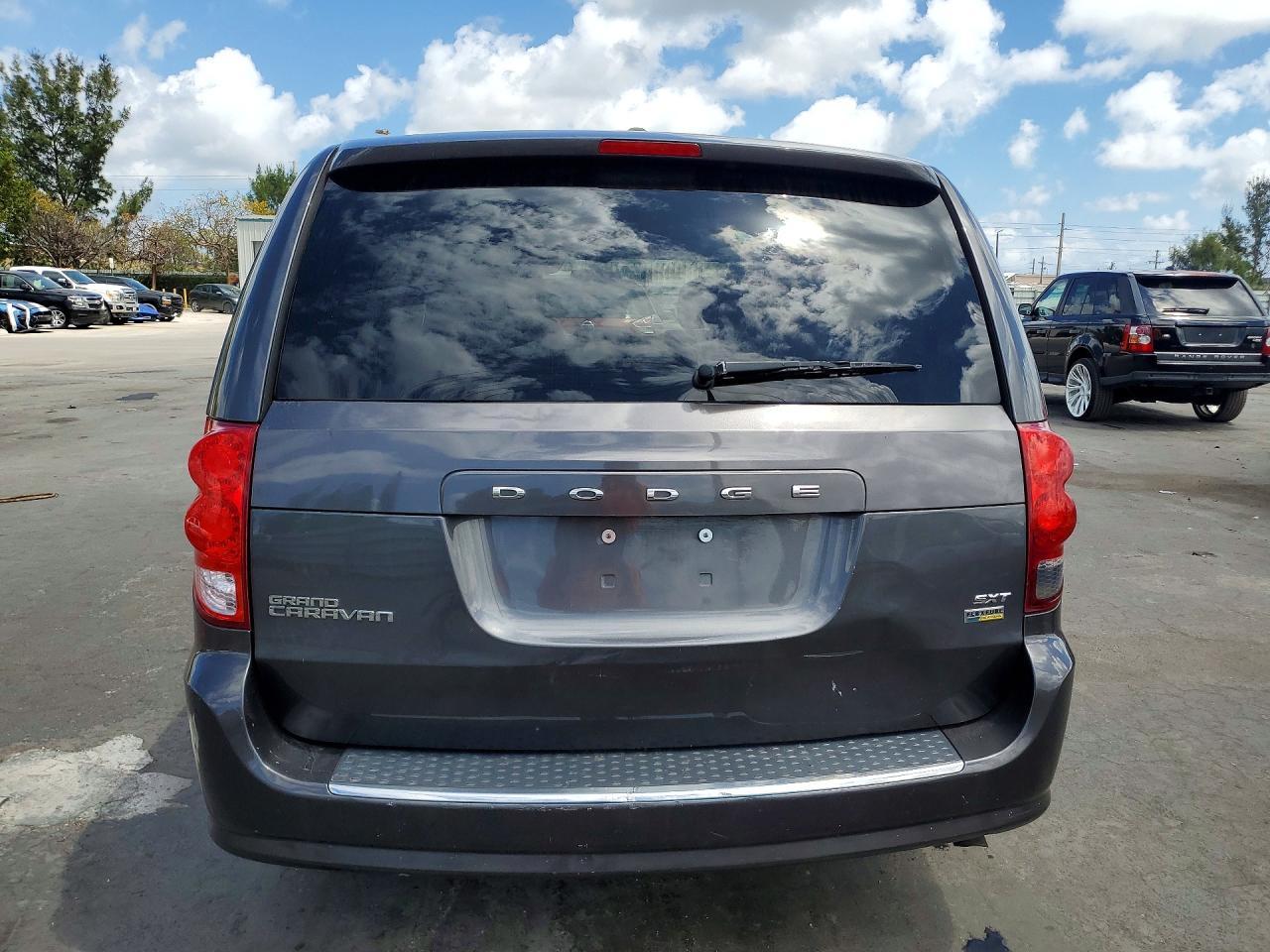 2016 DODGE GRAND CARAVAN