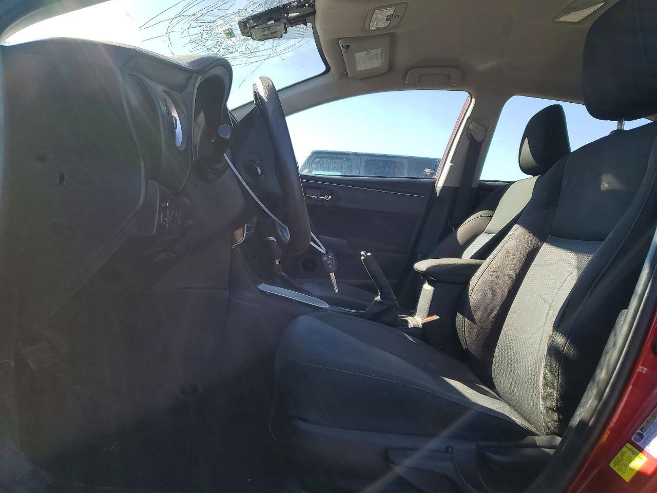 2017 TOYOTA COROLLA