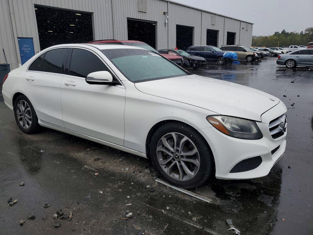 2018 MERCEDES-BENZ C-CLASS