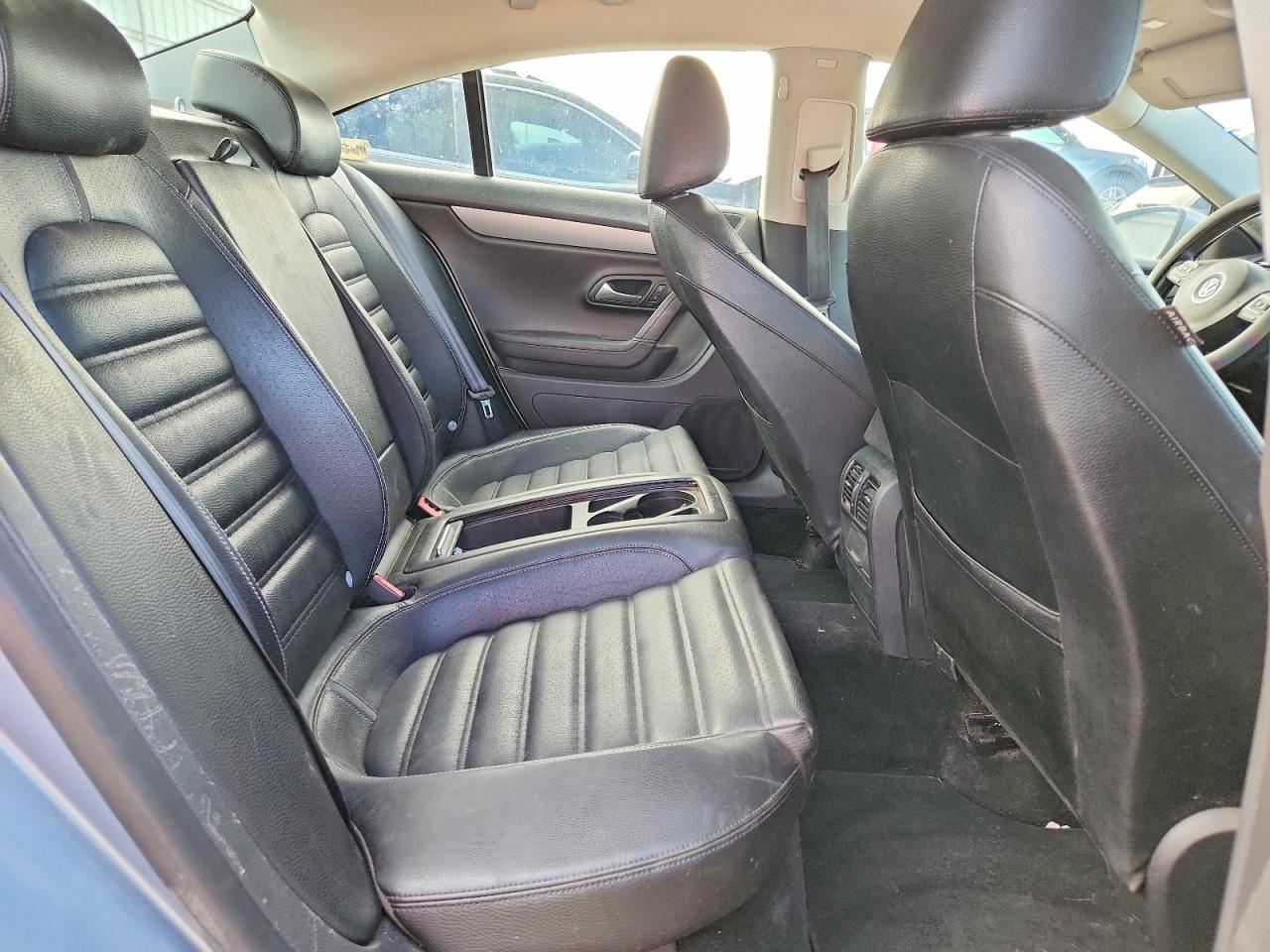 2011 VOLKSWAGEN CC
