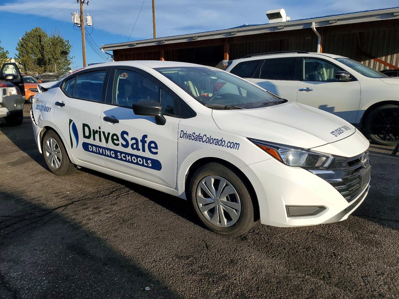2024 NISSAN VERSA