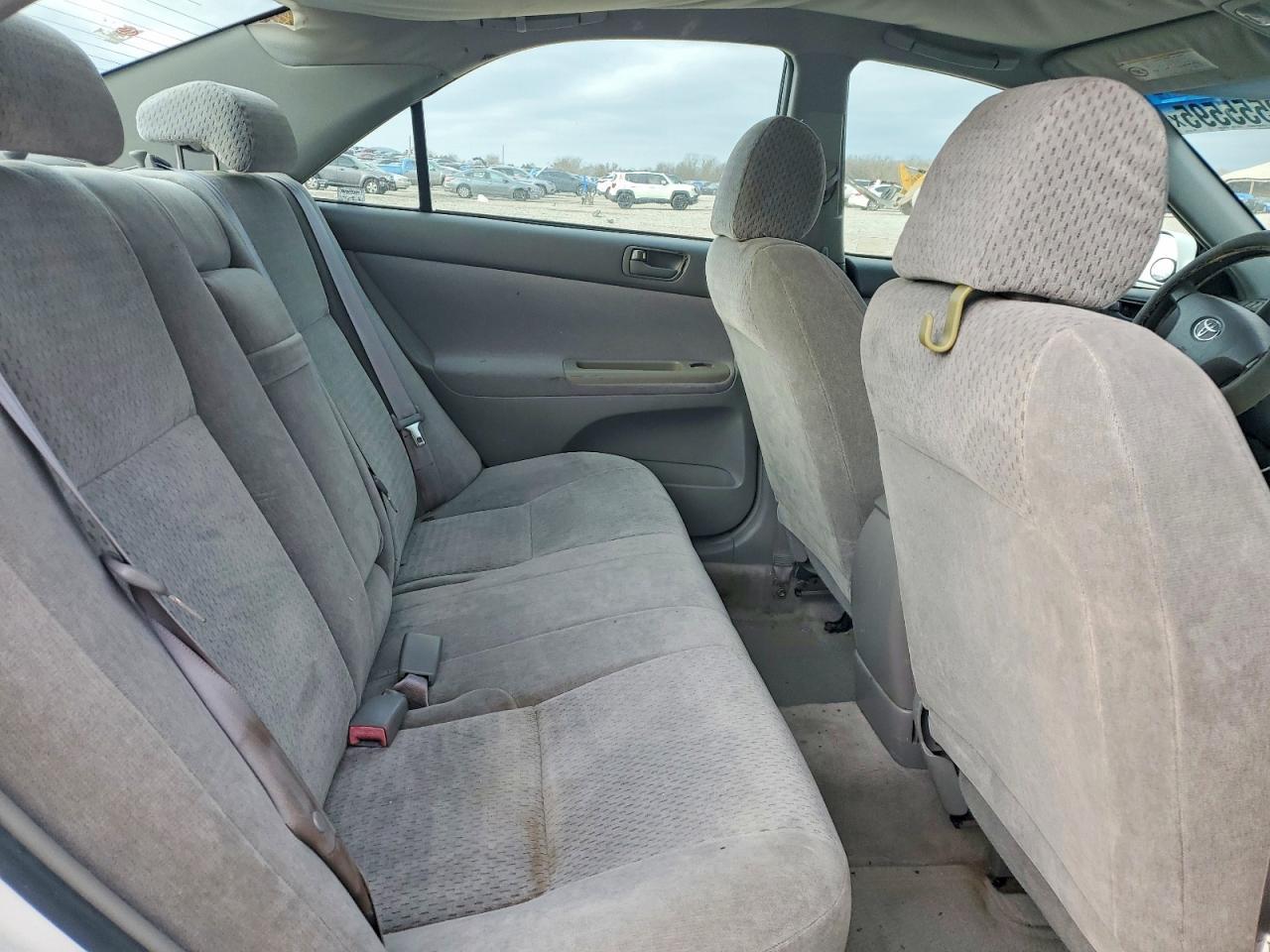 2002 TOYOTA CAMRY