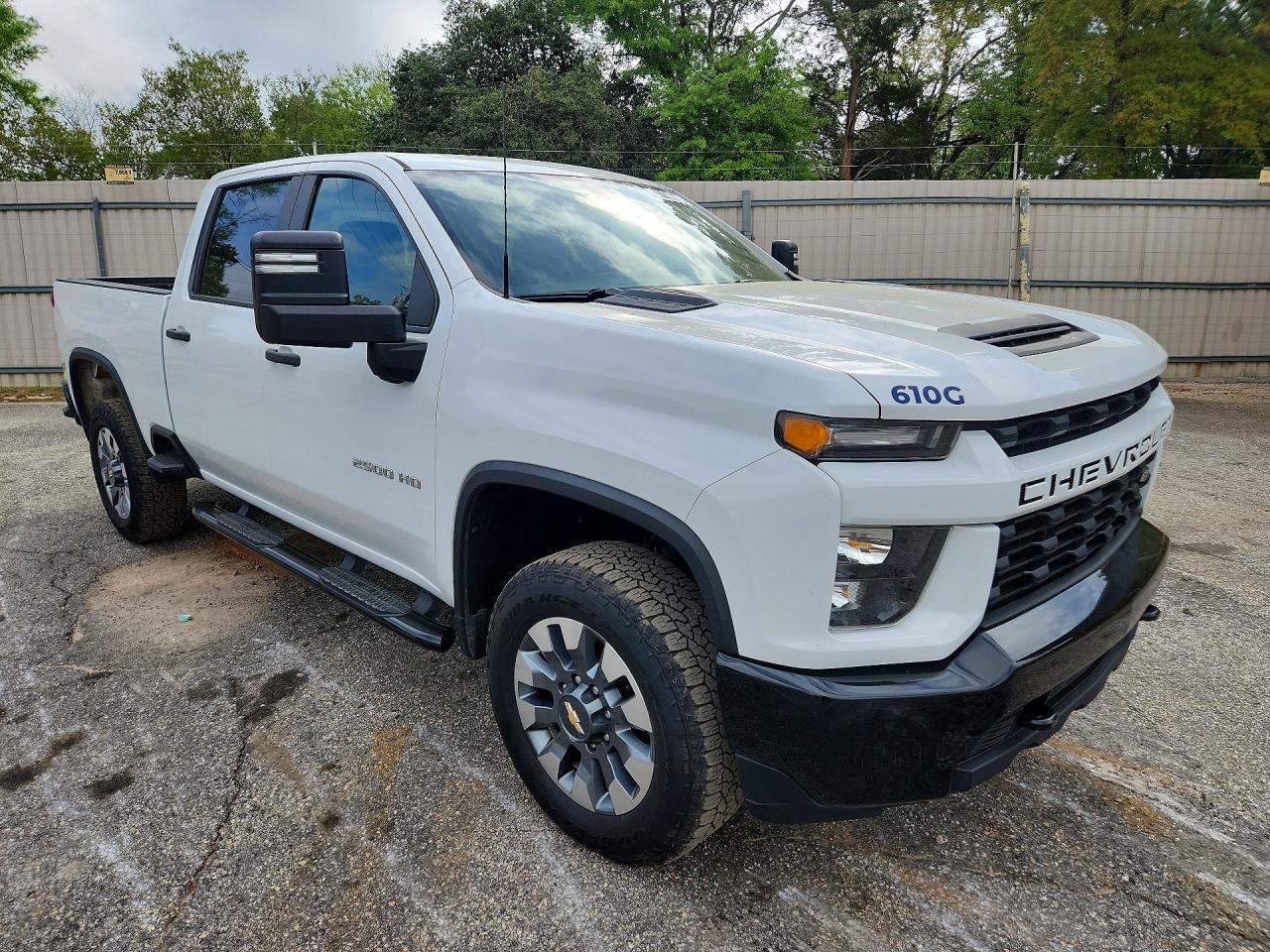 2023 CHEVROLET Silverado