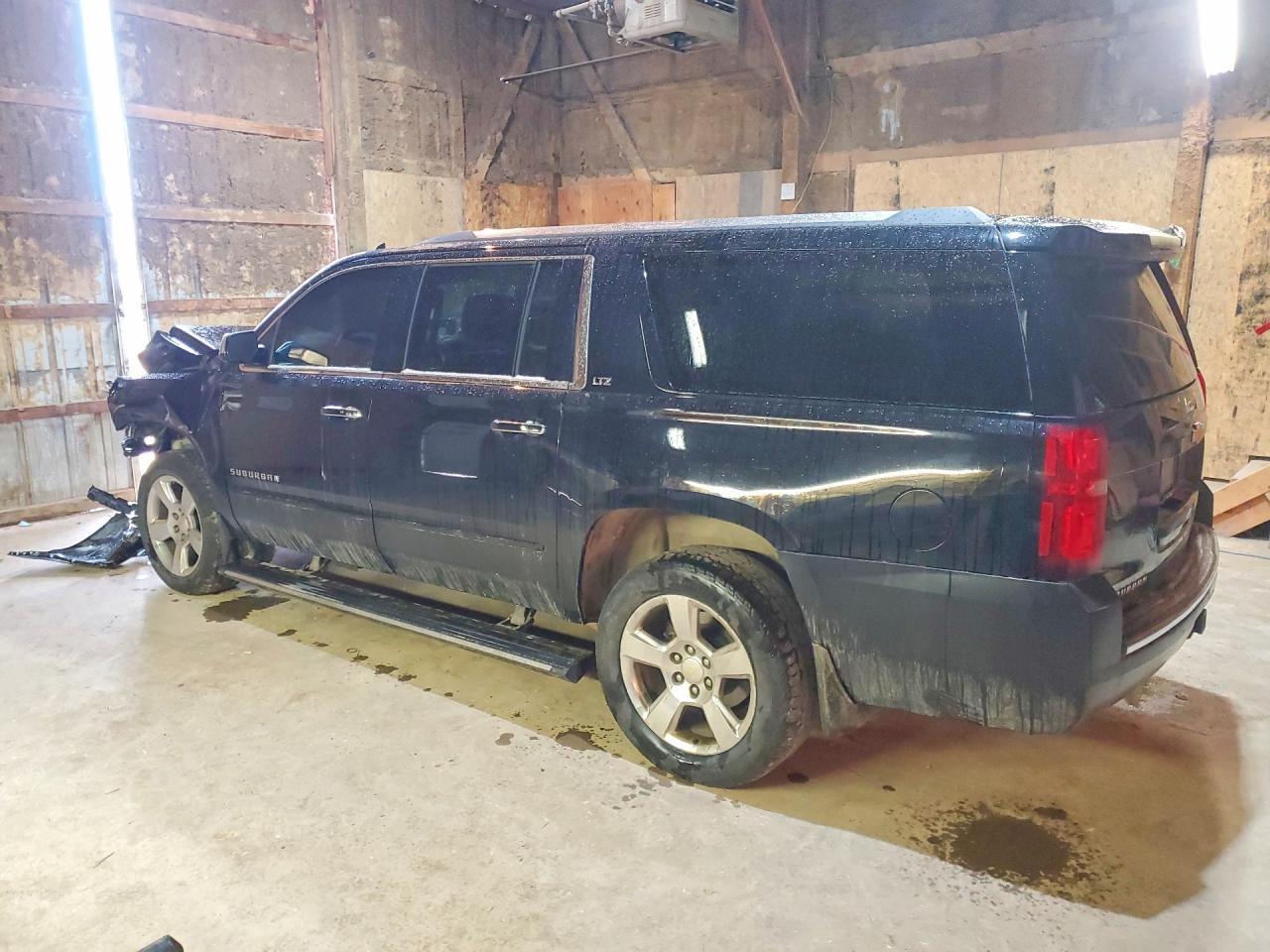 2015 CHEVROLET Suburban