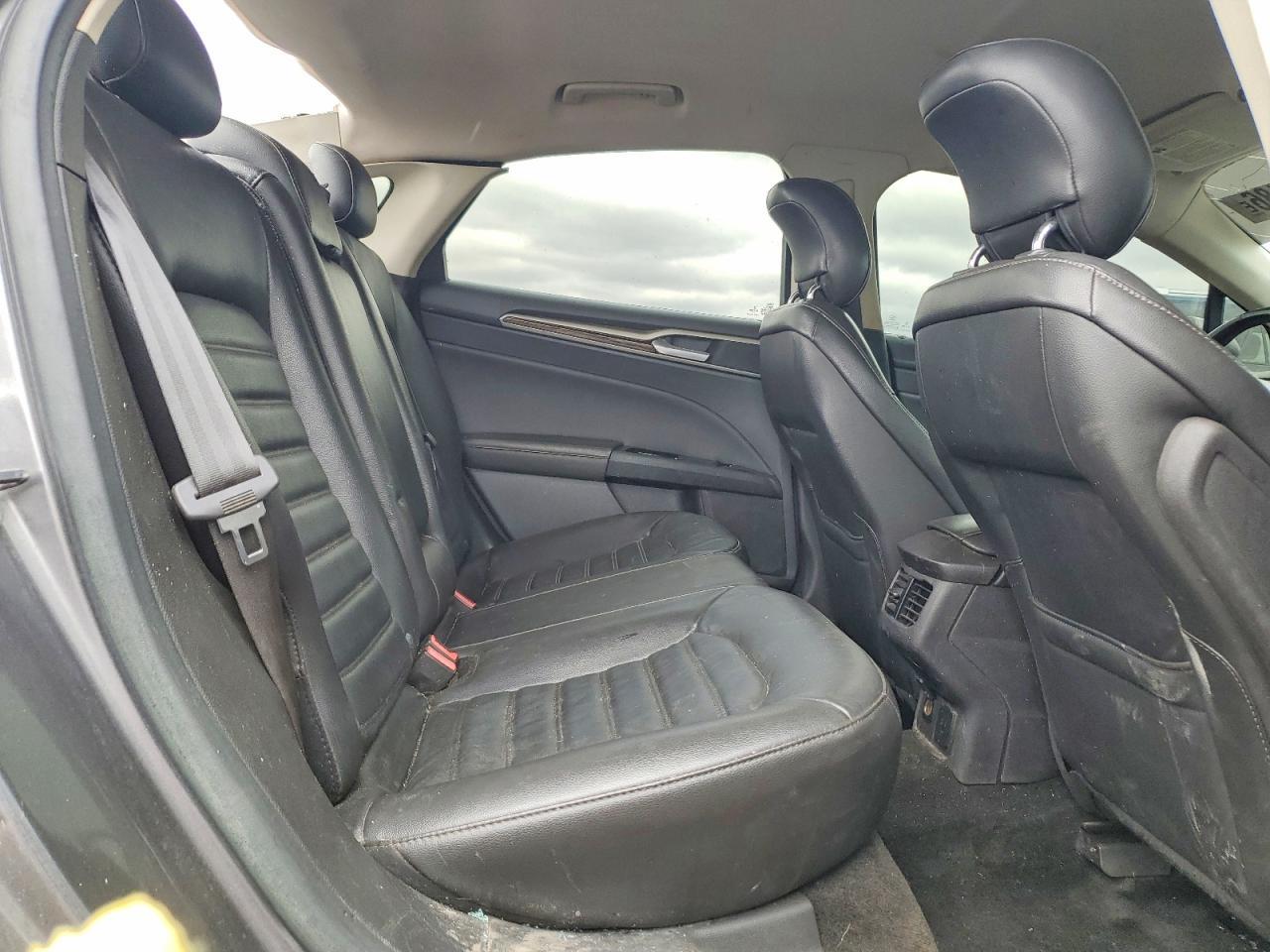 2013 FORD FUSION