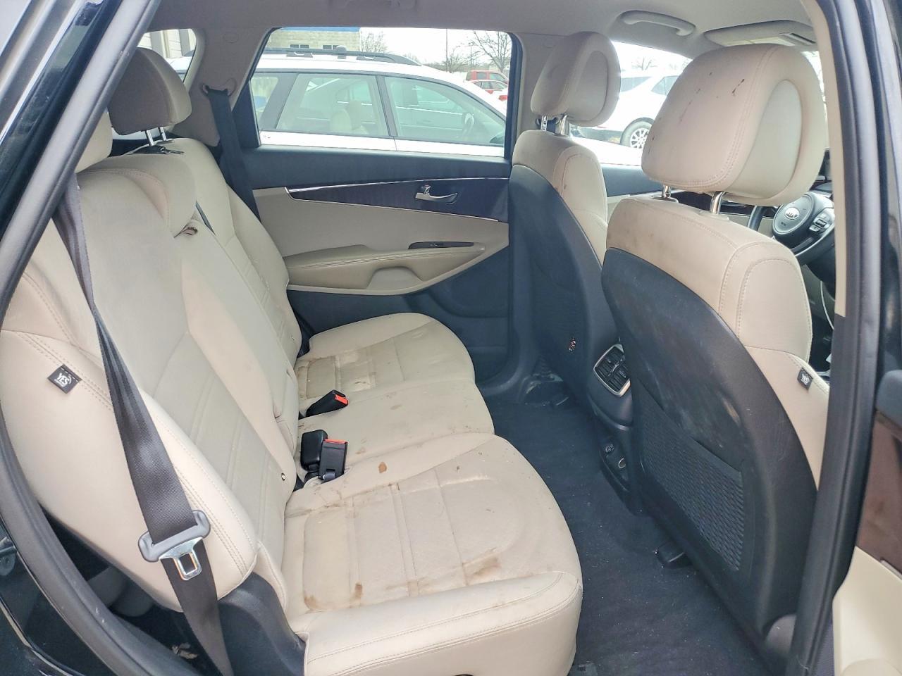 2016 KIA SORENTO
