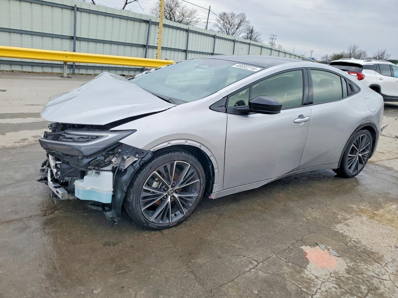 2025 TOYOTA PRIUS