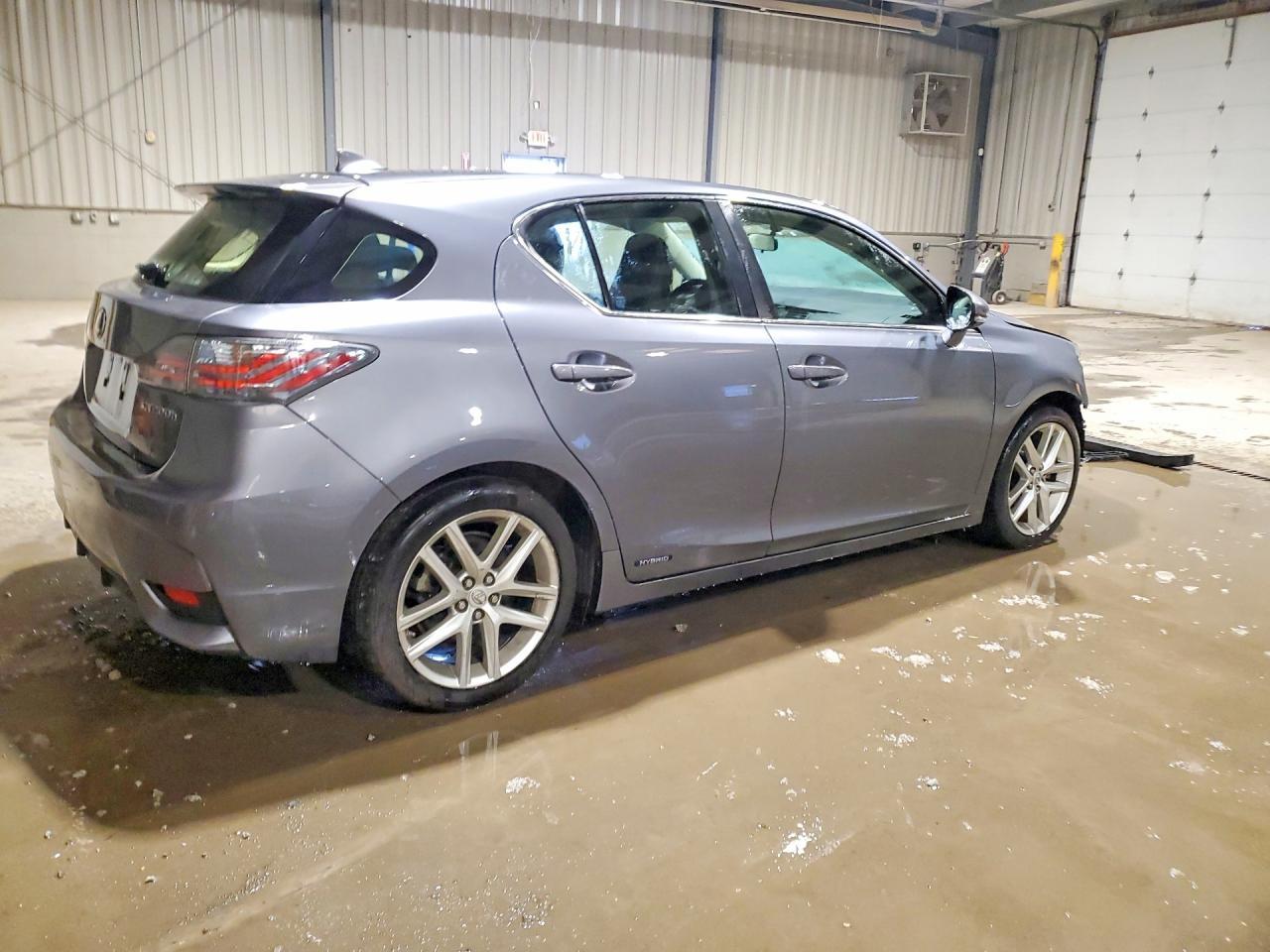 2015 LEXUS CT 200H