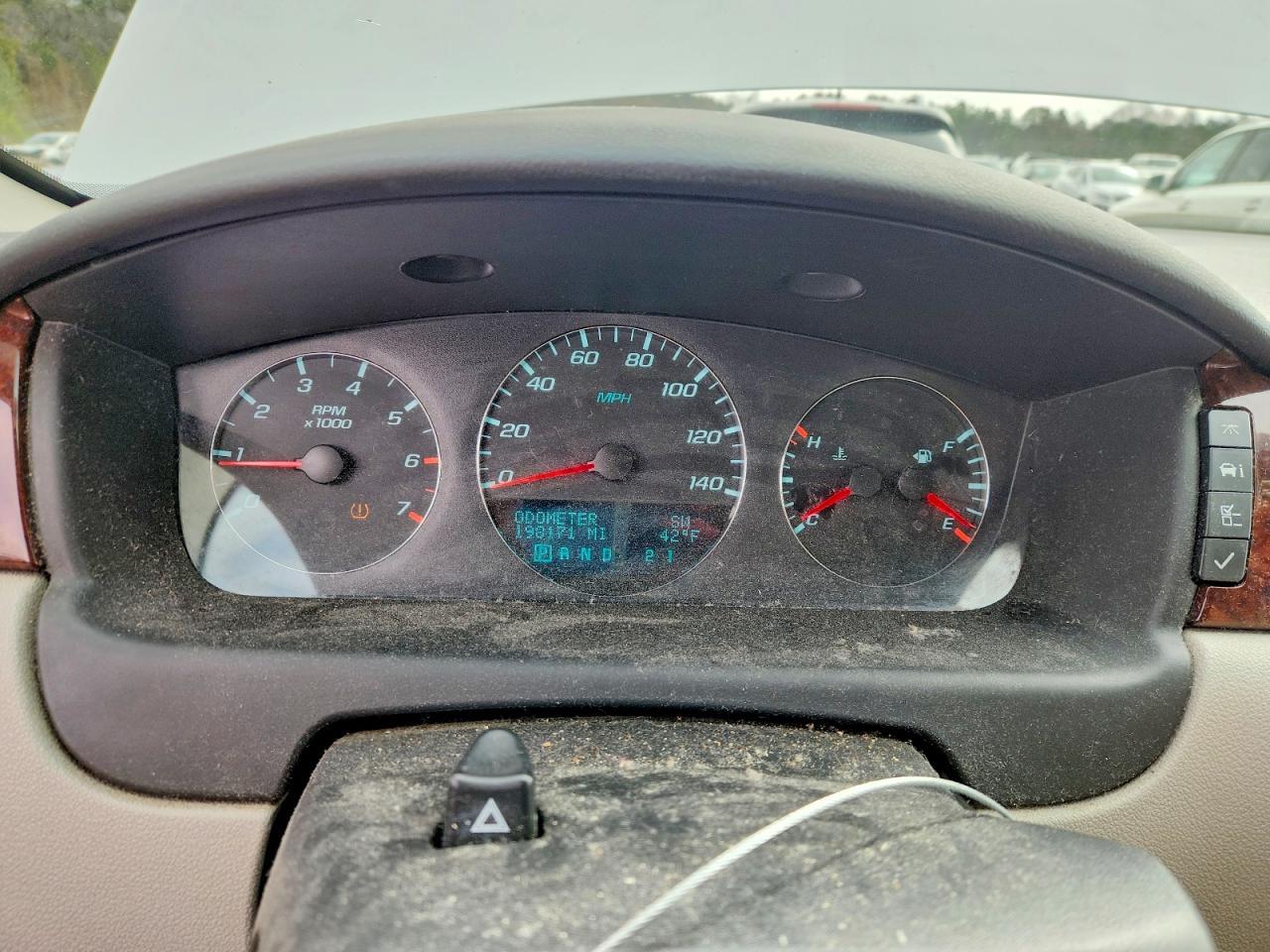 2011 CHEVROLET IMPALA