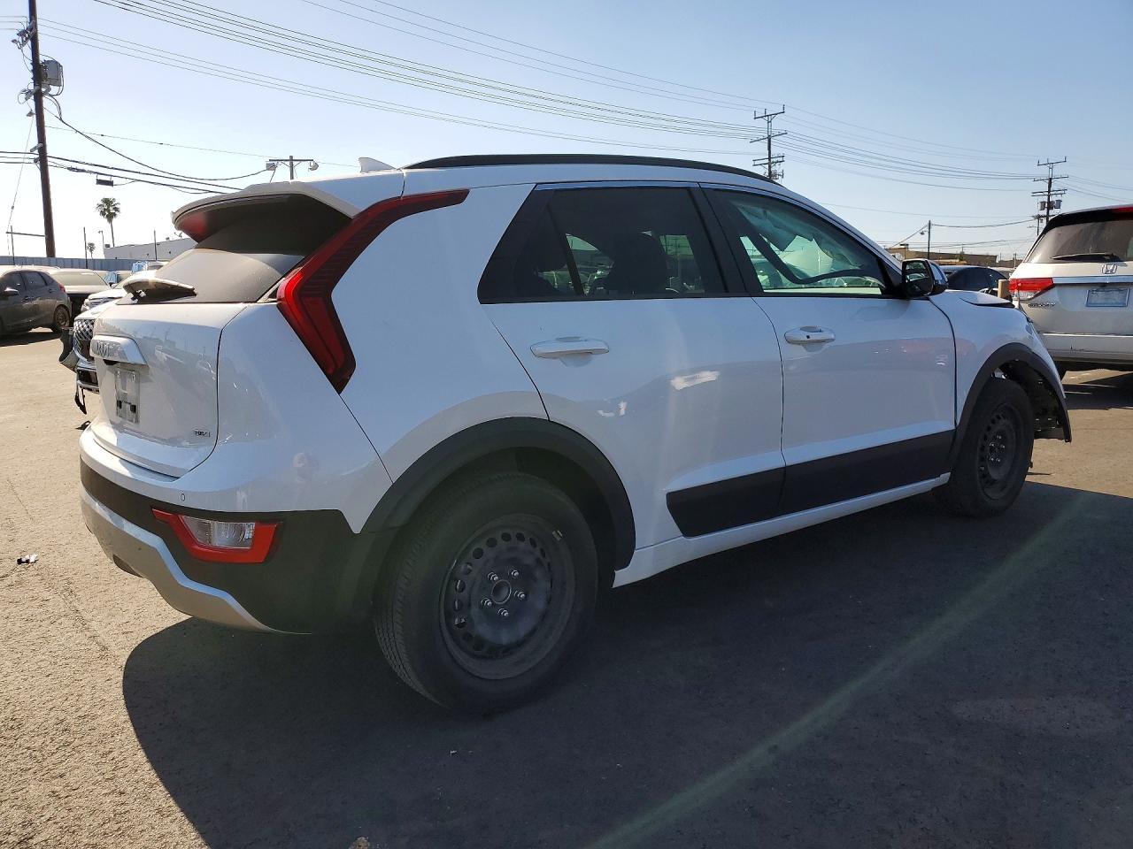 2025 KIA Niro
