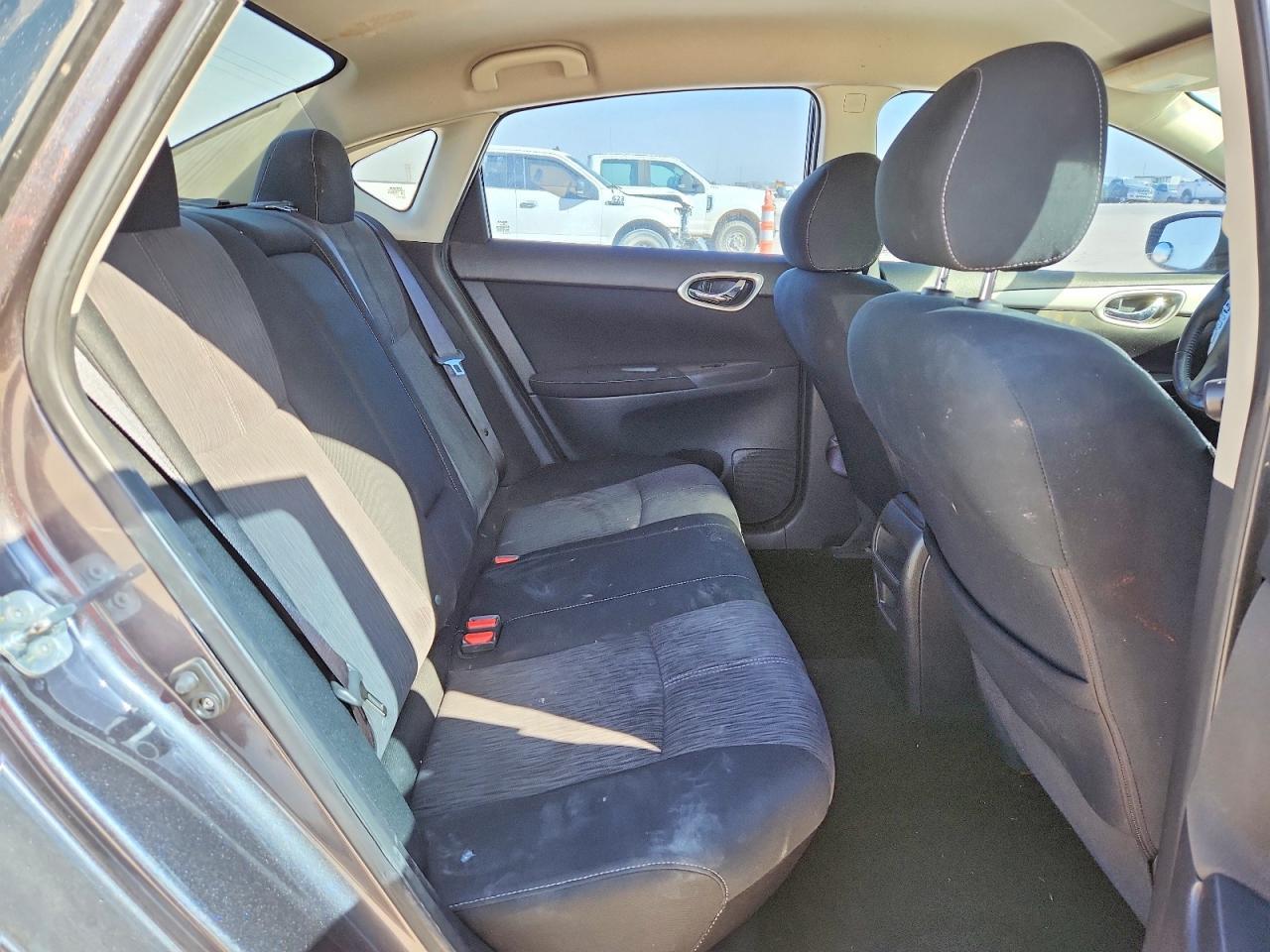 2015 NISSAN SENTRA