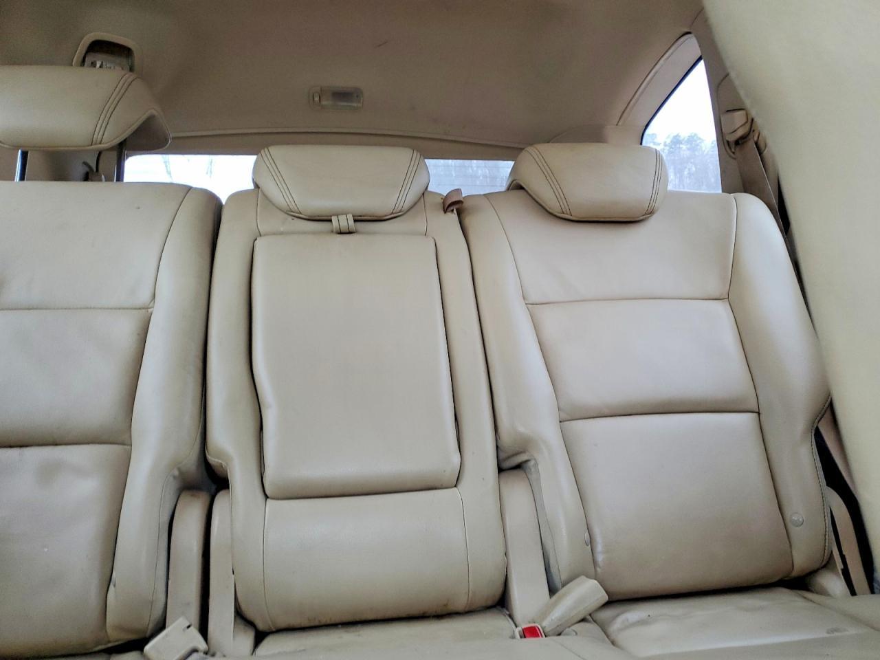 2011 SUBARU Tribeca