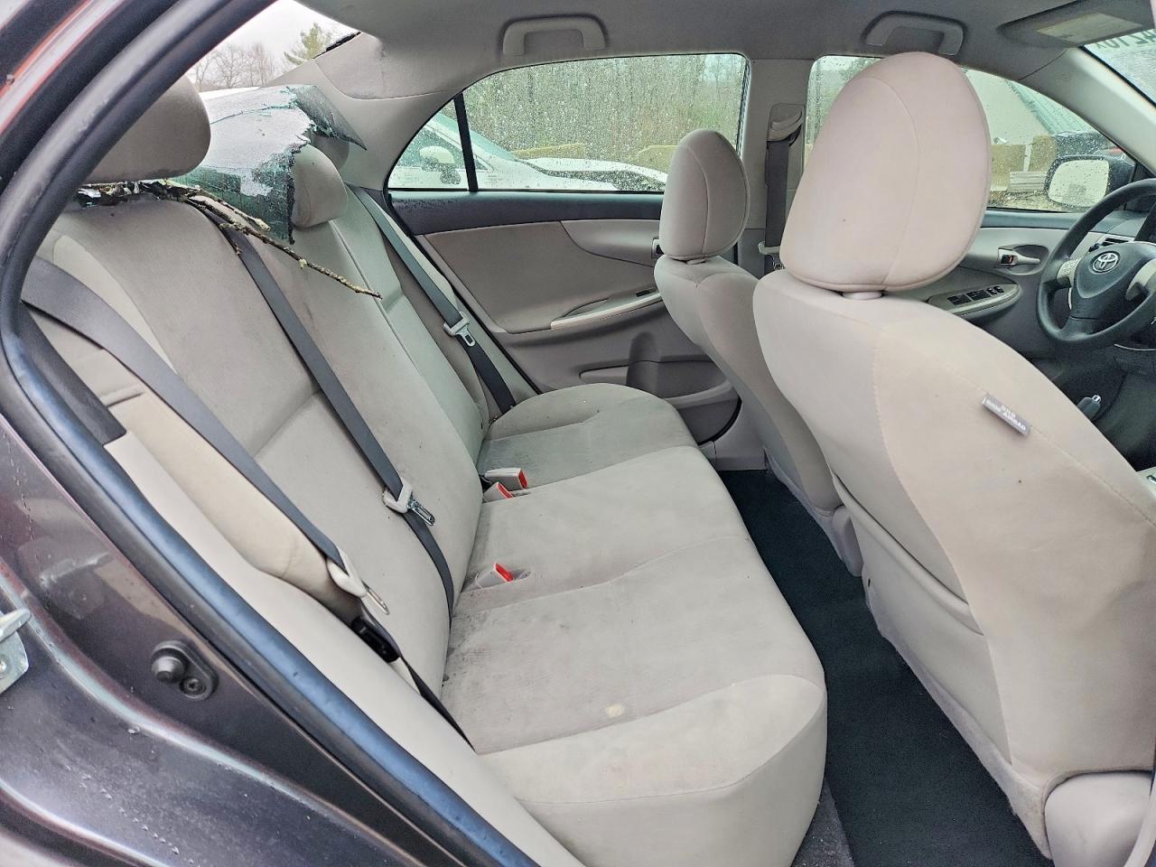 2013 TOYOTA COROLLA