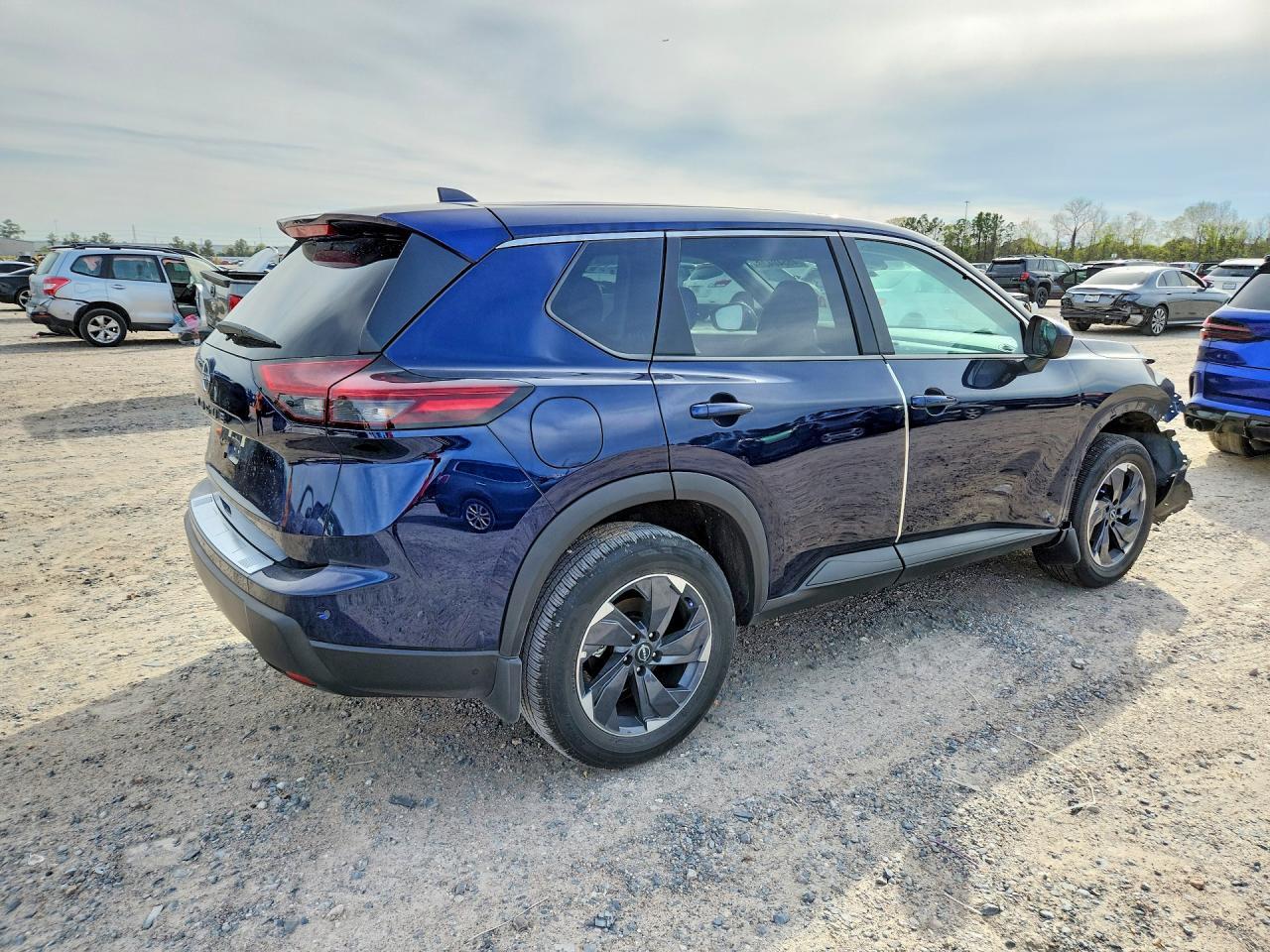 2026 NISSAN ROGUE