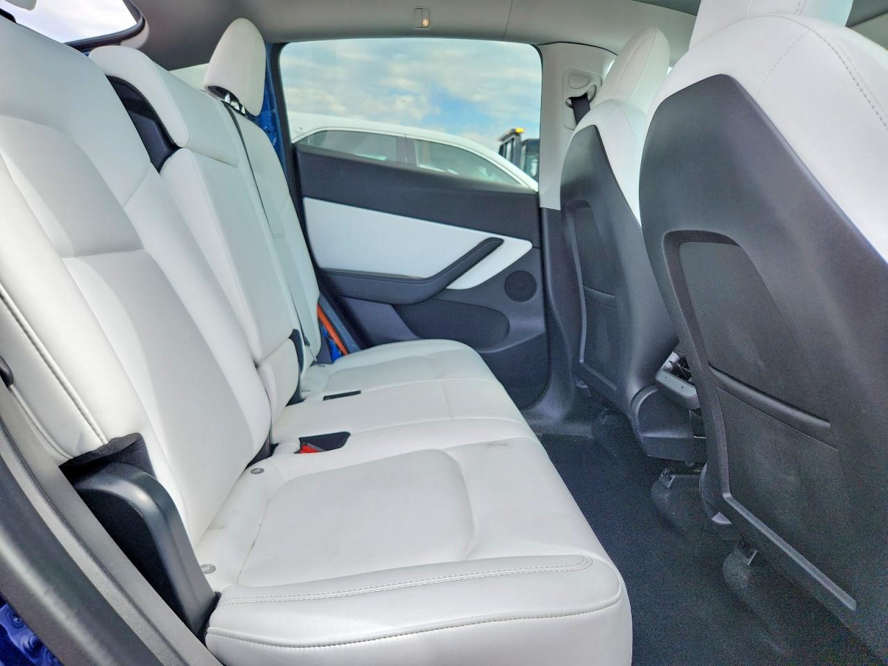 2020 TESLA MODEL Y