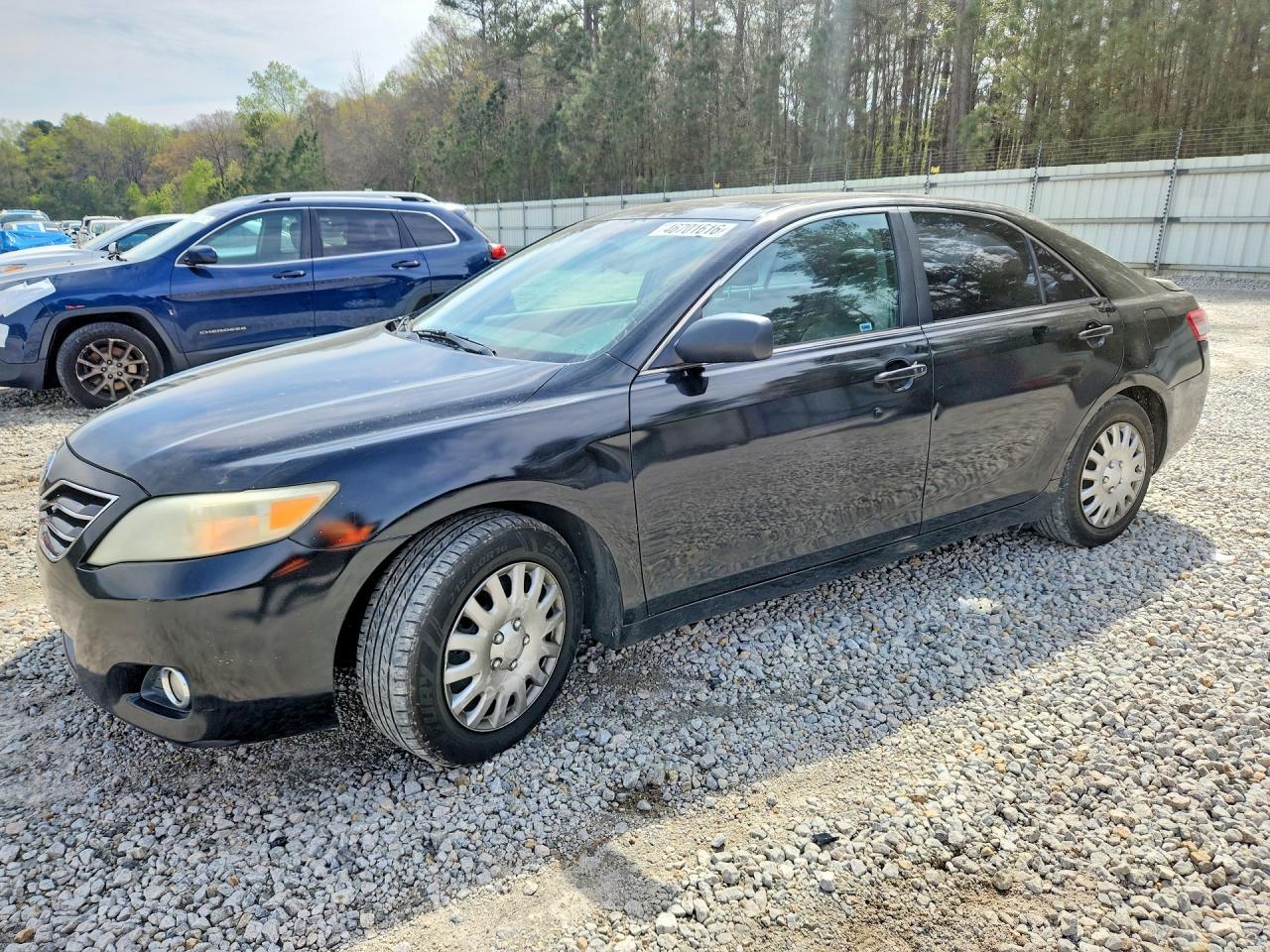 2010 TOYOTA CAMRY