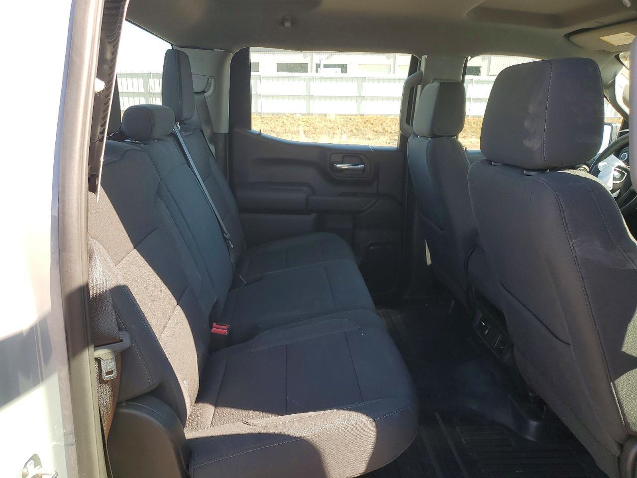 2024 GMC Sierra