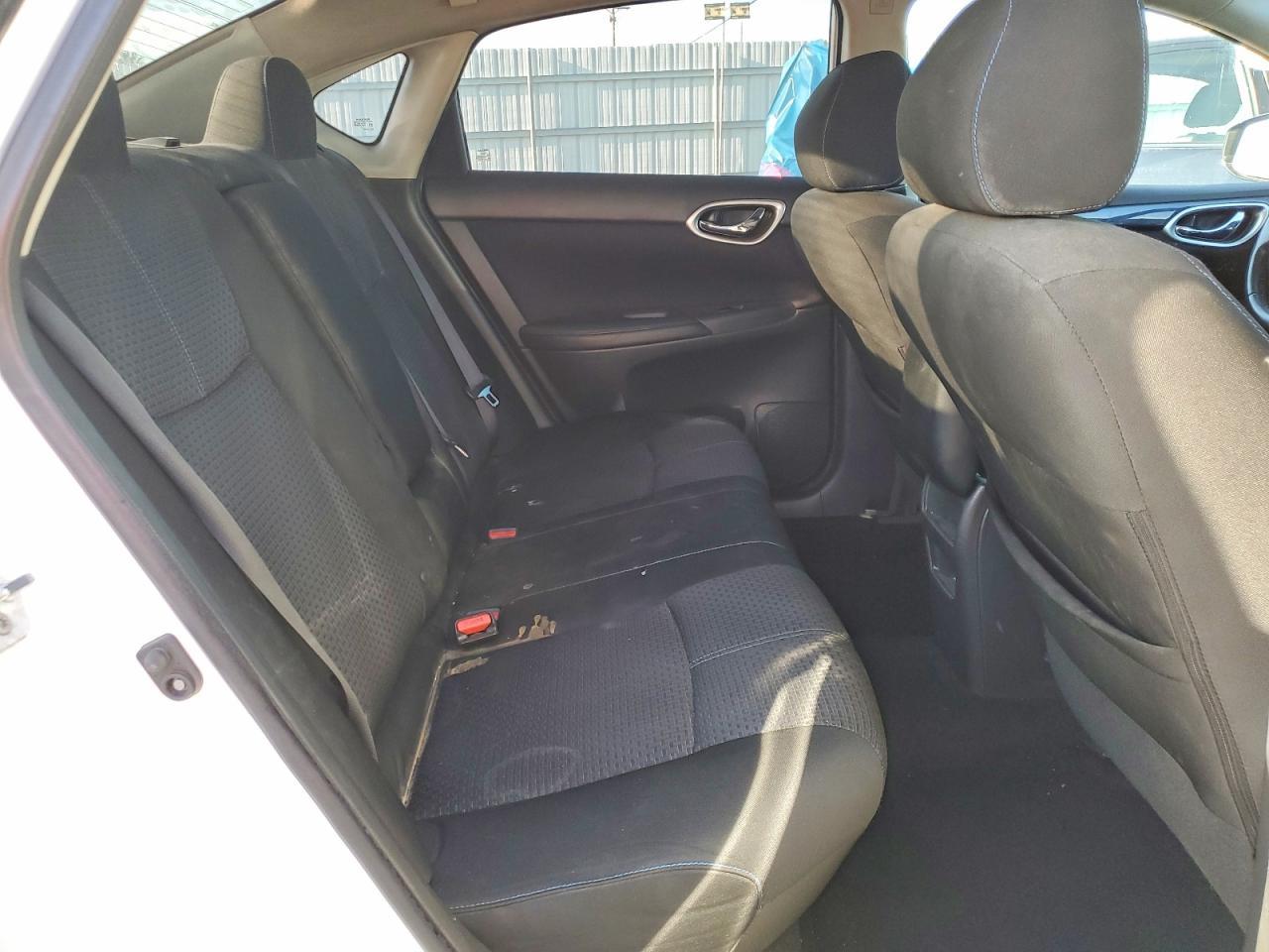 2016 NISSAN SENTRA