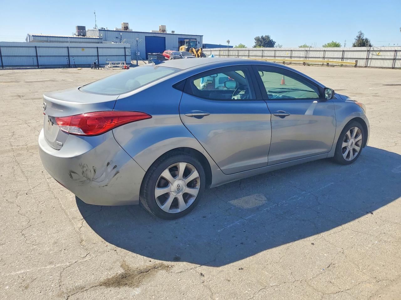2012 HYUNDAI ELANTRA