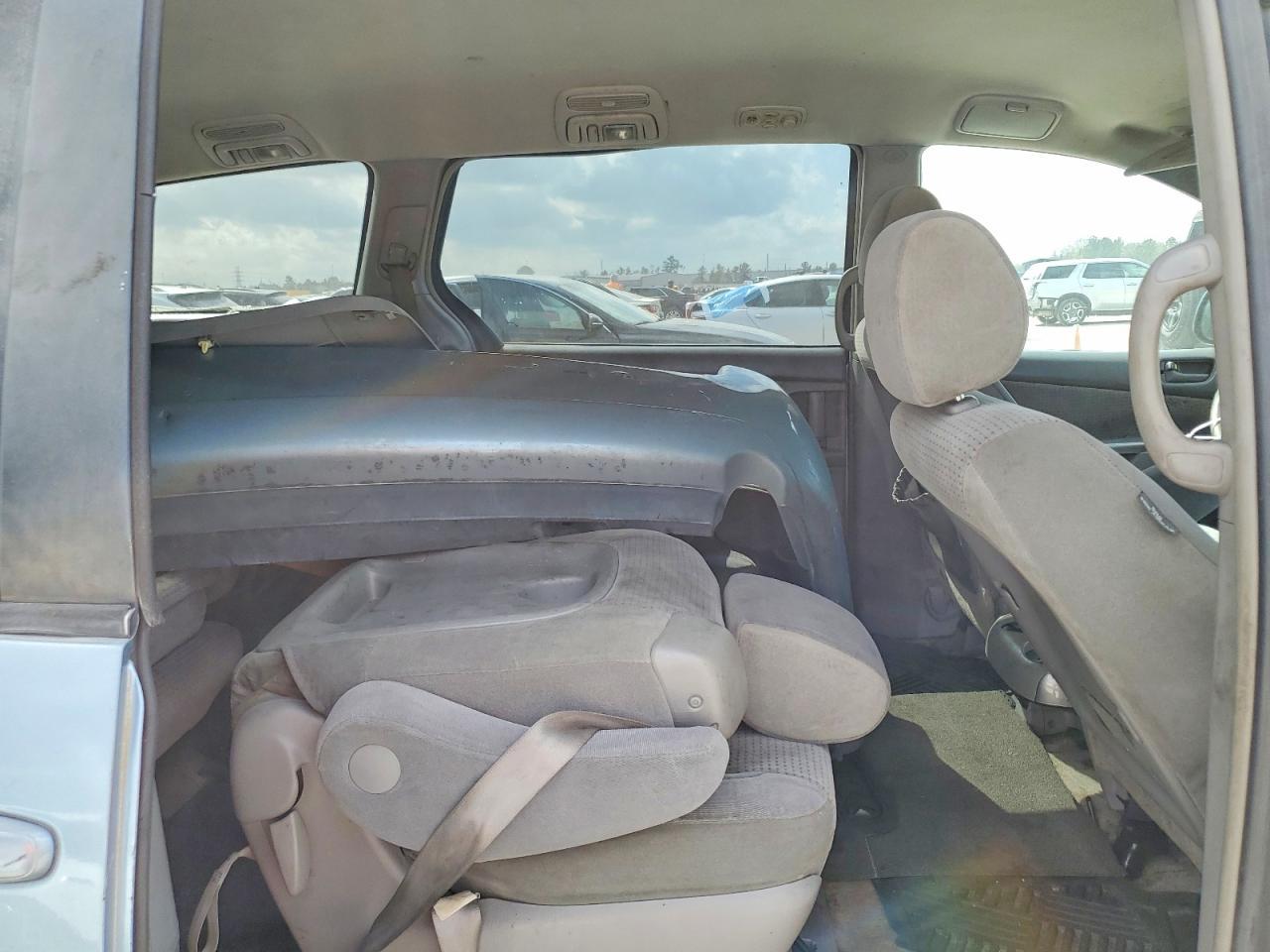2006 TOYOTA SIENNA